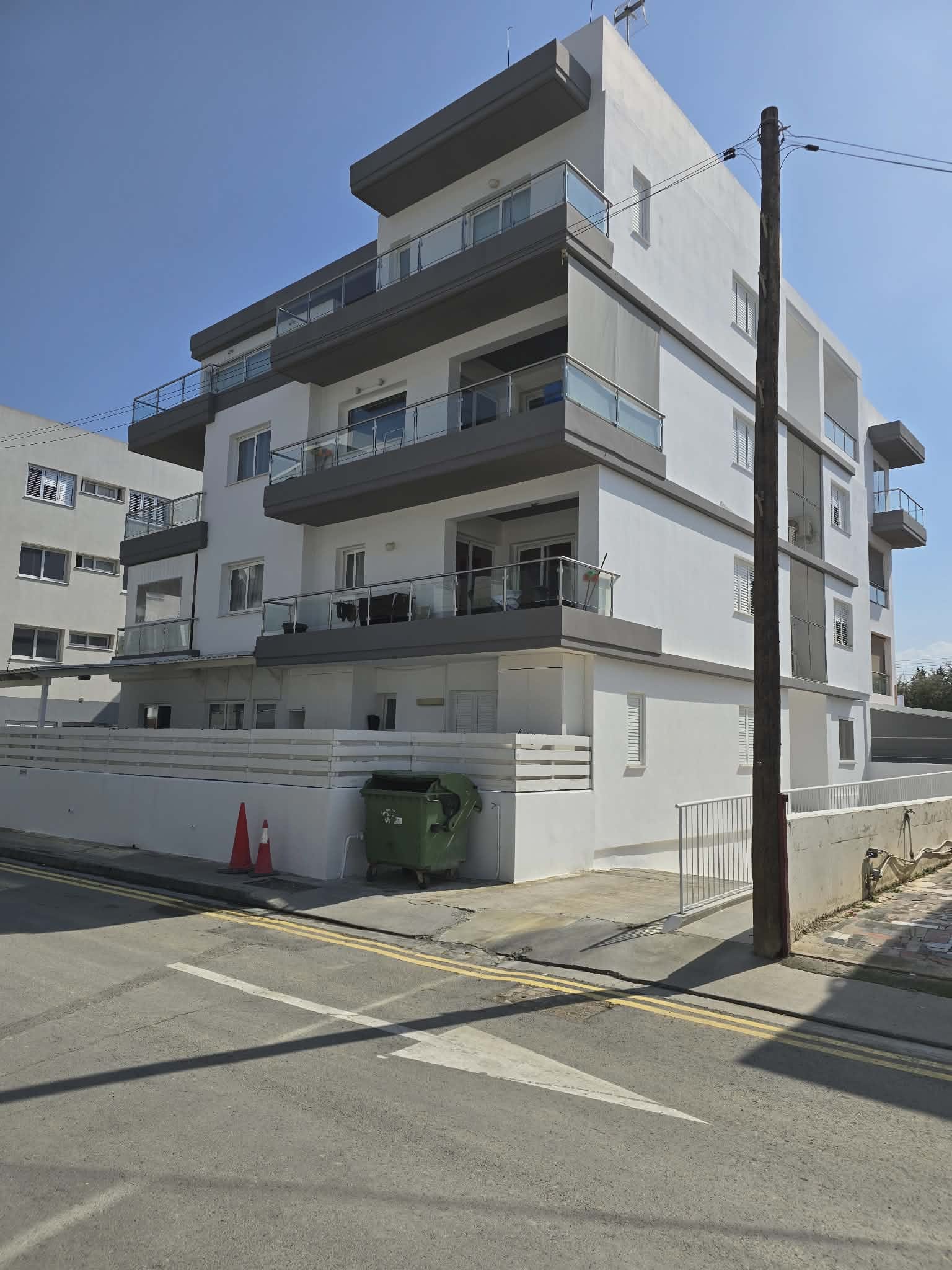 20260318_134656000_iOS 2 Bedroom Flat For Sale in Ayios Dometios, Nicosia