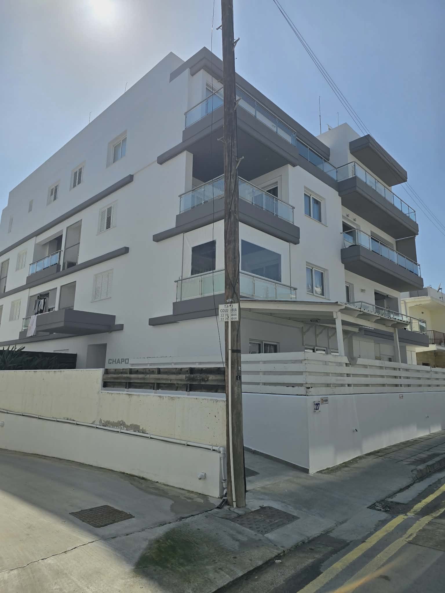 2 Bedroom Flat For Sale in Ayios Dometios, Nicosia