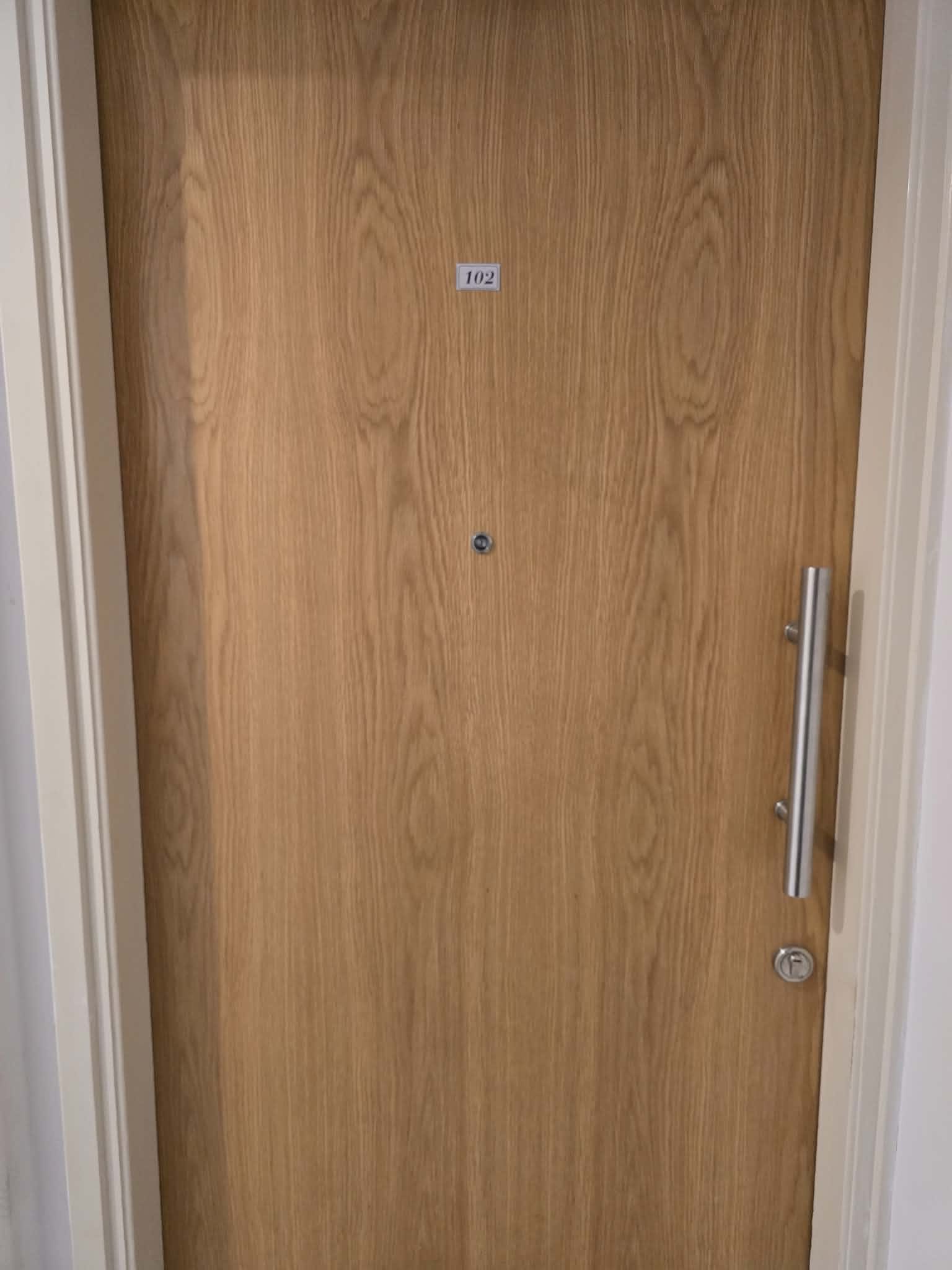 2 Bedroom Flat For Sale in Ayios Dometios, Nicosia