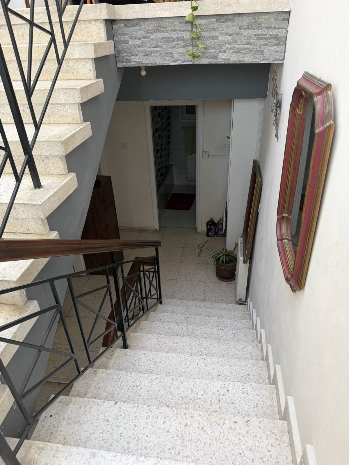 Small Building for Sale in Lakatamia, Nicosia