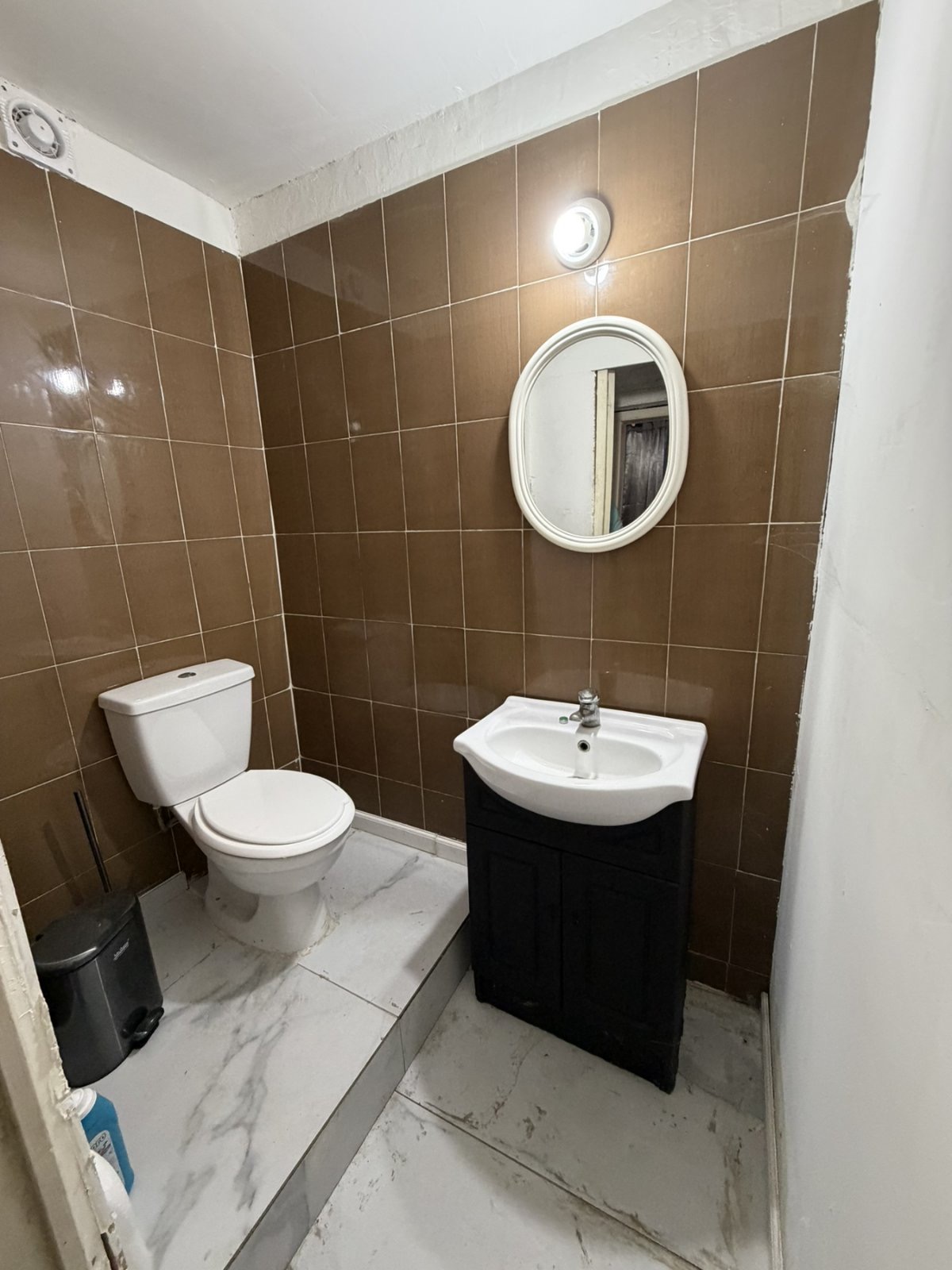Small Building for Sale in Lakatamia, Nicosia