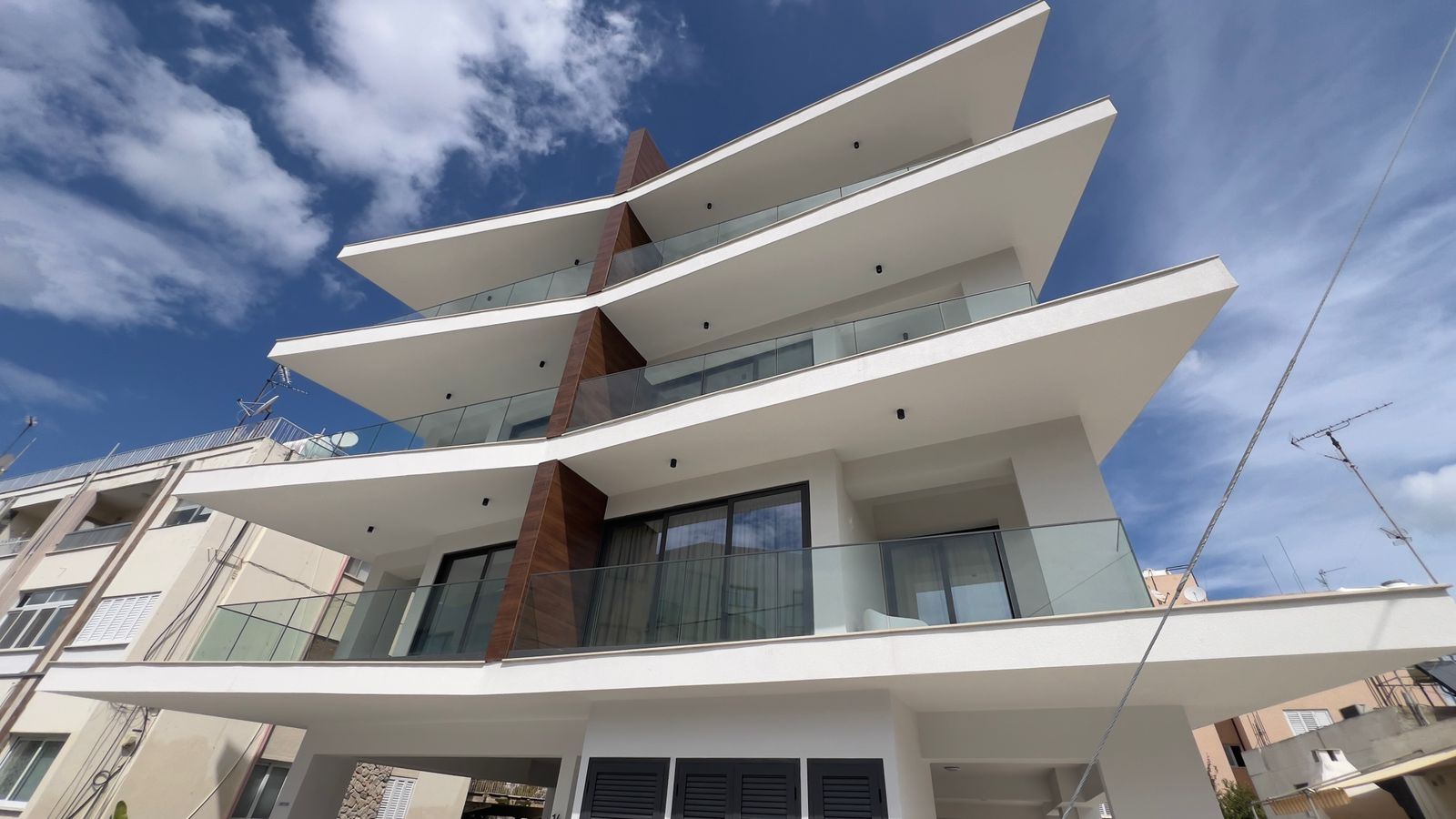 3 Brand New Amazing Flats for Sale Ayios Dometios, Nicosia