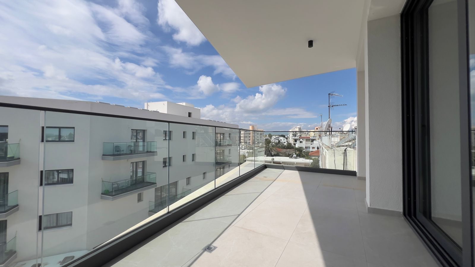 3 Brand New Amazing Flats for Sale Ayios Dometios, Nicosia