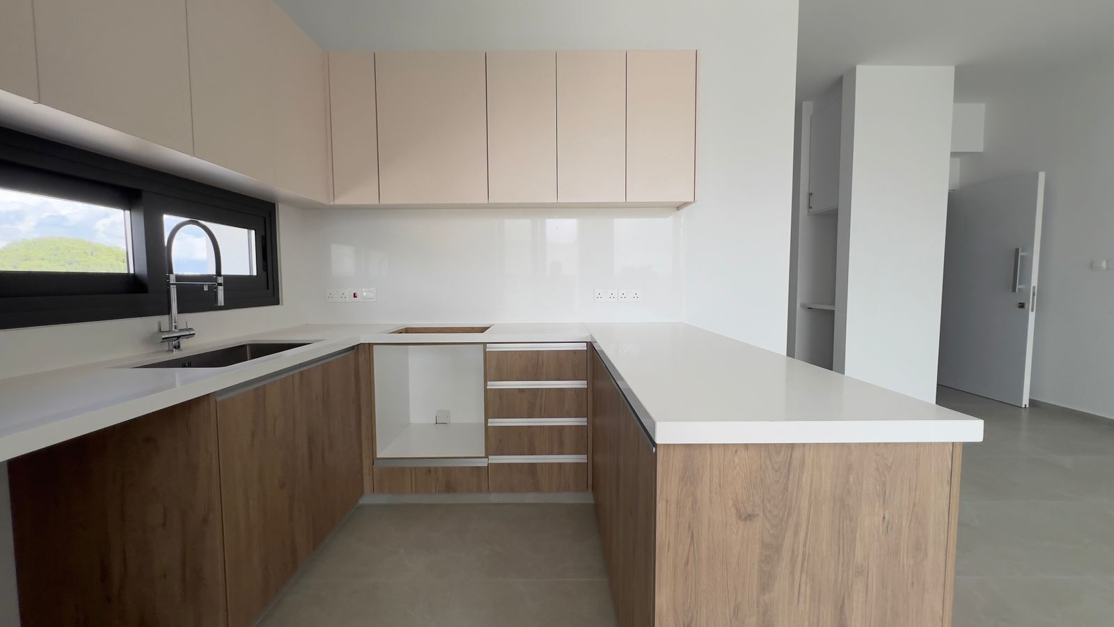 3 Brand New Amazing Flats for Sale Ayios Dometios, Nicosia
