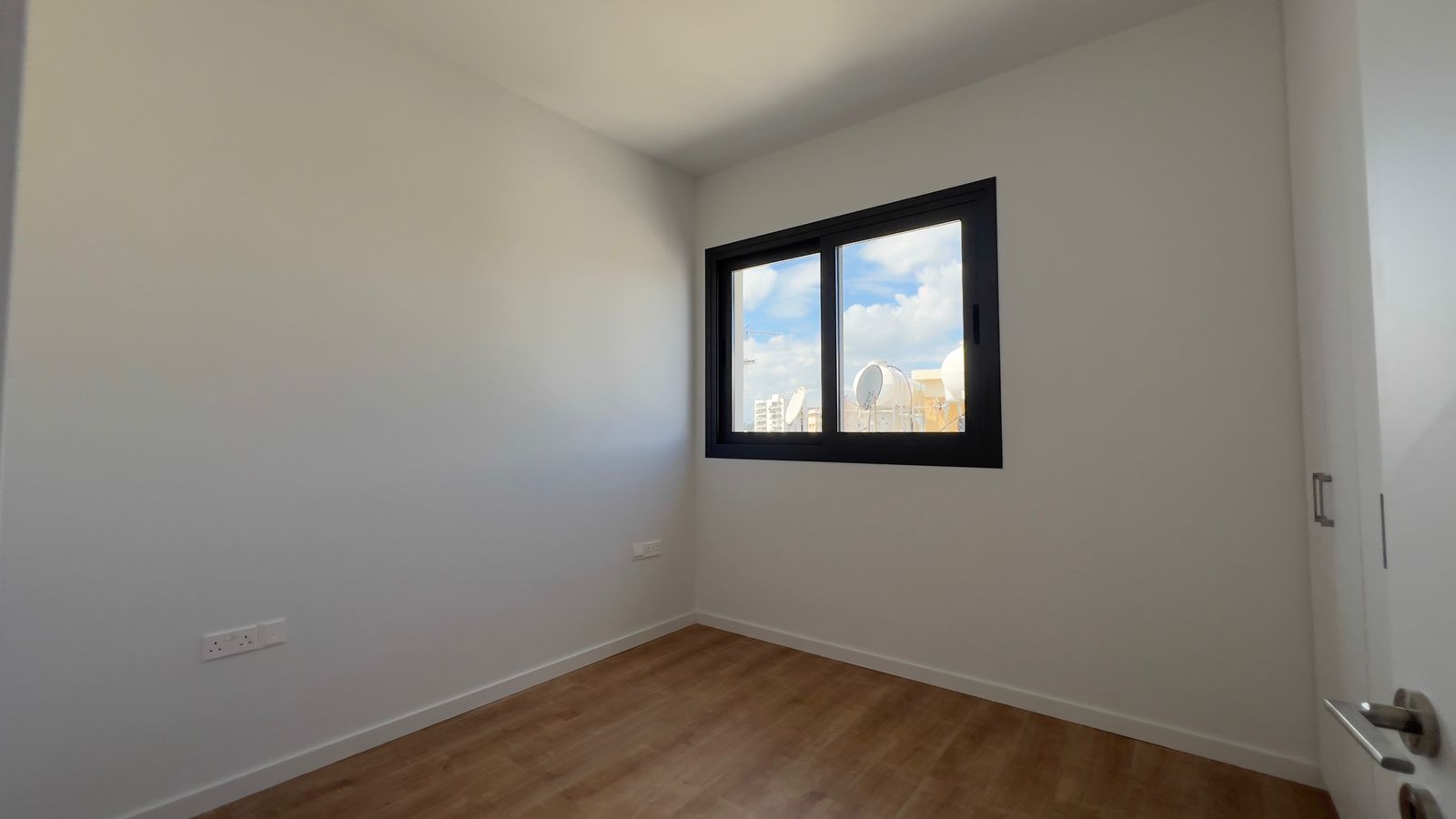 3 Brand New Amazing Flats for Sale Ayios Dometios, Nicosia