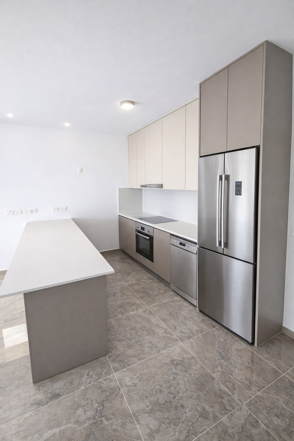 2 Bedroom Flat for Rent in Latsia, Prime Location, Nicosia
