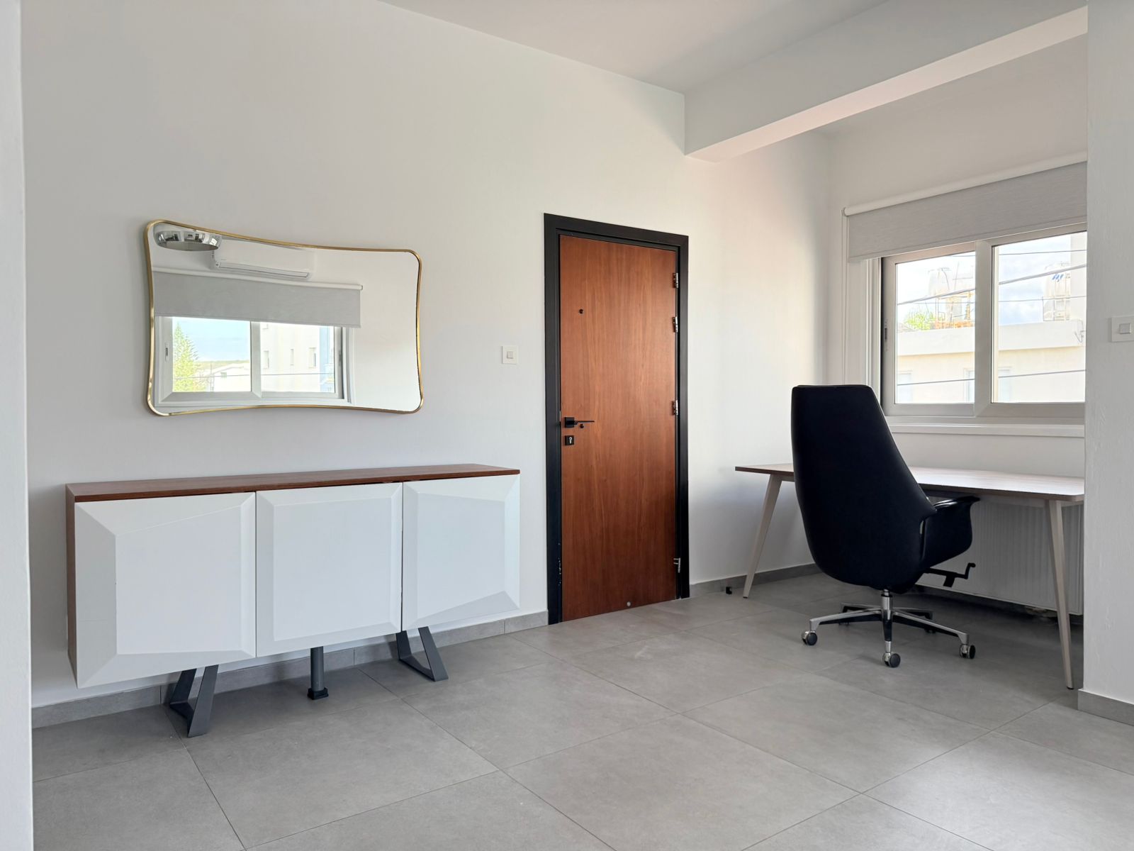 3 Bedroom Big Upper-House for Rent Lakatamia, Nicosia