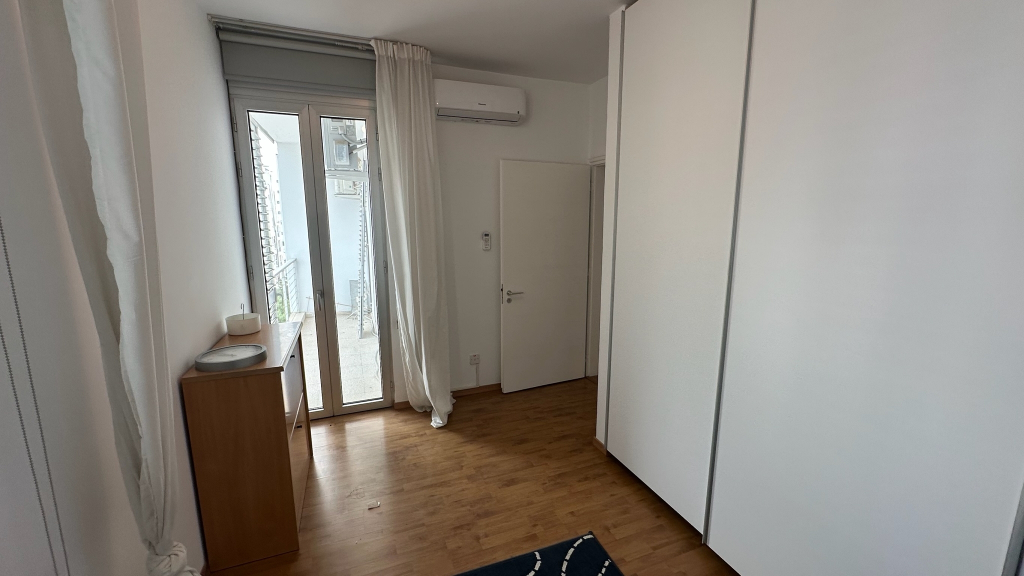 Amazing 3-Bedroom Flat for Rent in Nicosia City Center, Lykavitos
