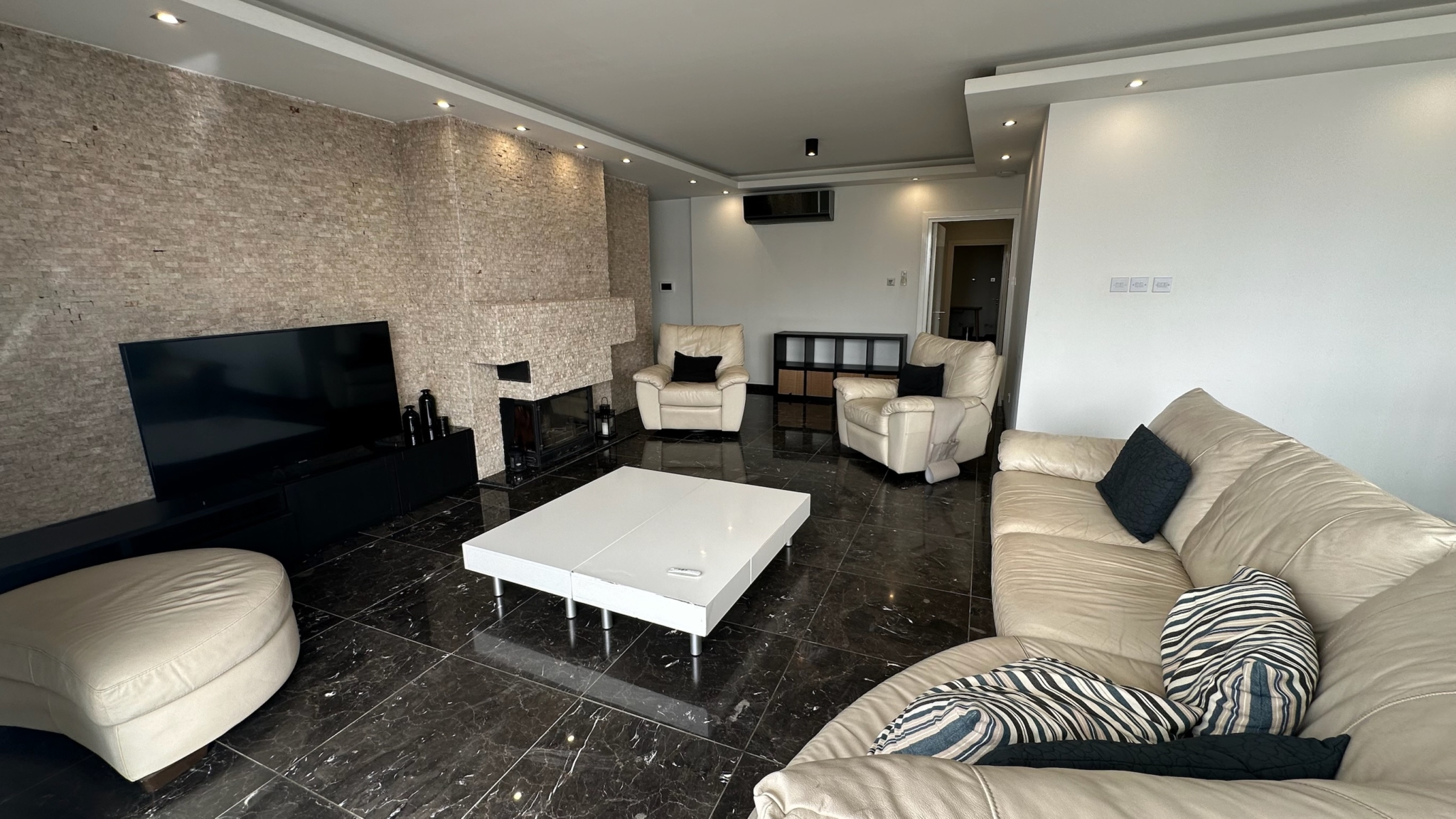 2+1 Bedroom Flat for Rent, Nicosia City Center