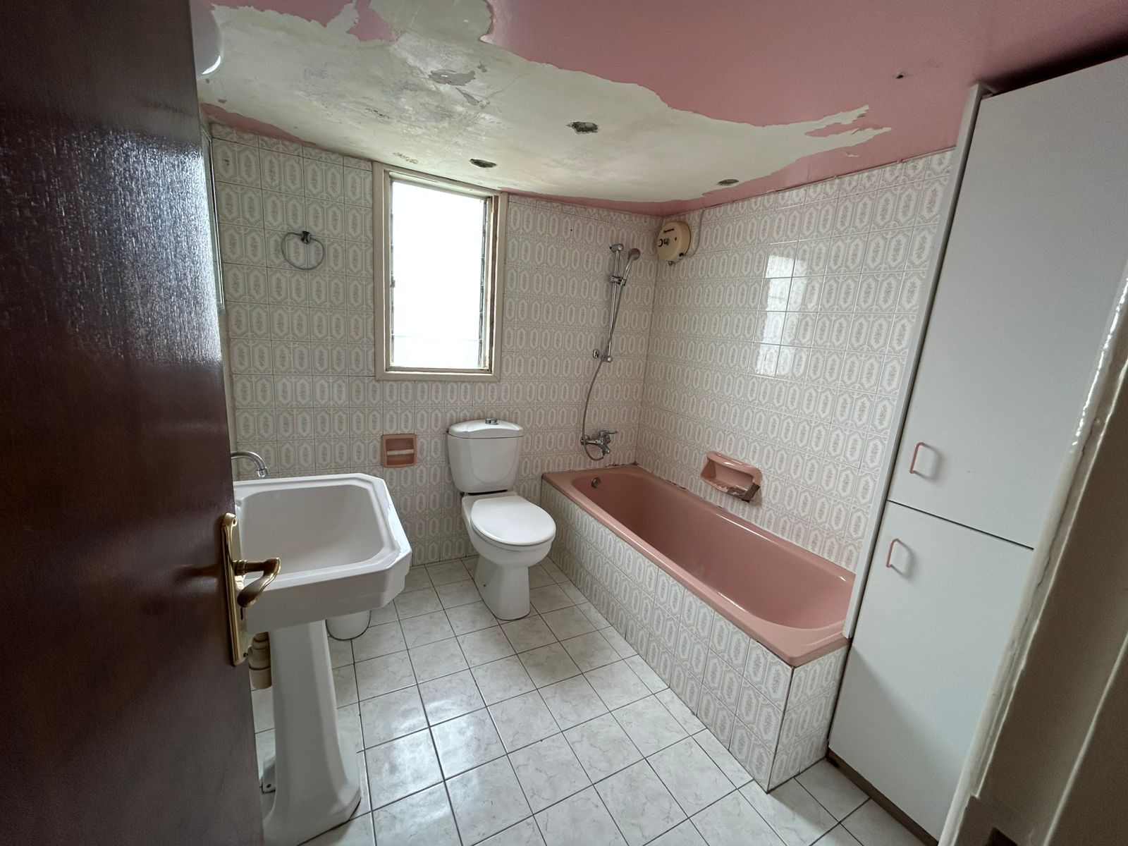 3 Bedroom Flat For Sale Egkomi, Nicosia, Investment Opportunity!