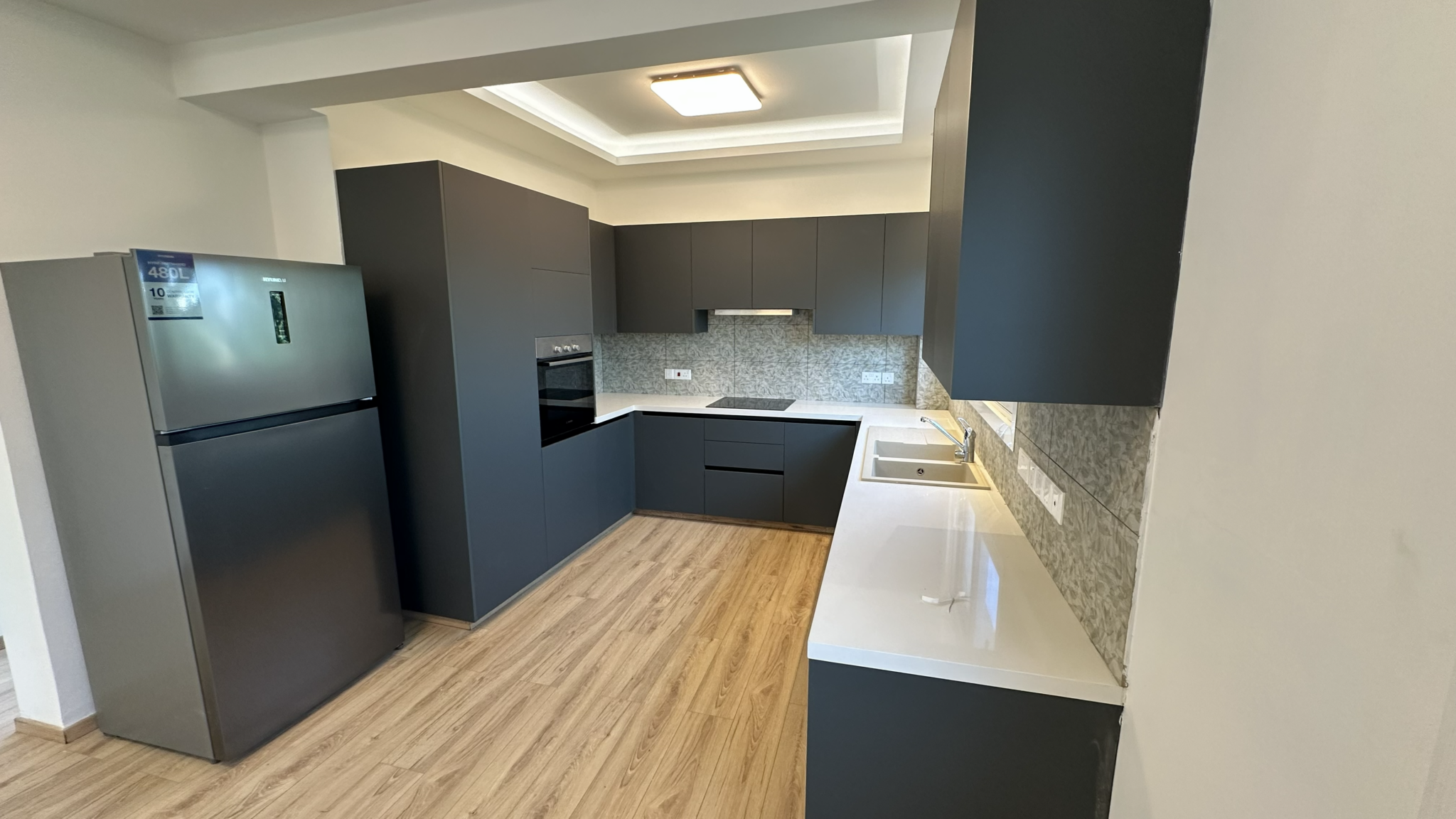 4 Bedroom Whole Floor Apartment In Engomi