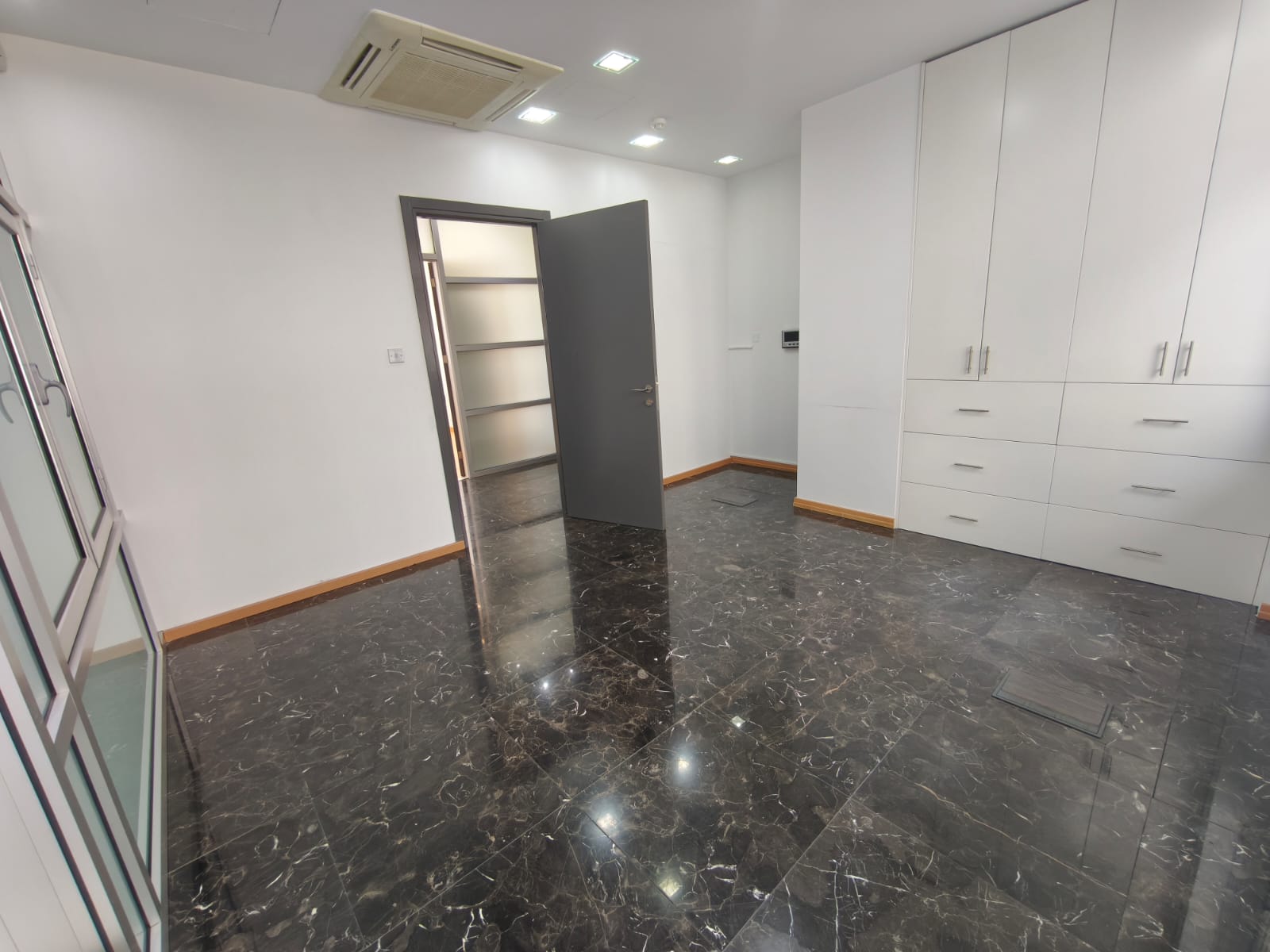 Office Space For Rent In Strovolos