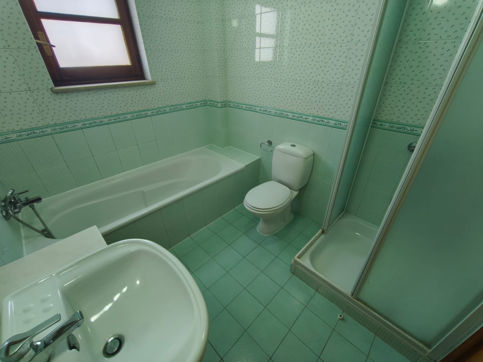 Amazing 3 Bedroom House For Rent In Lakatamia