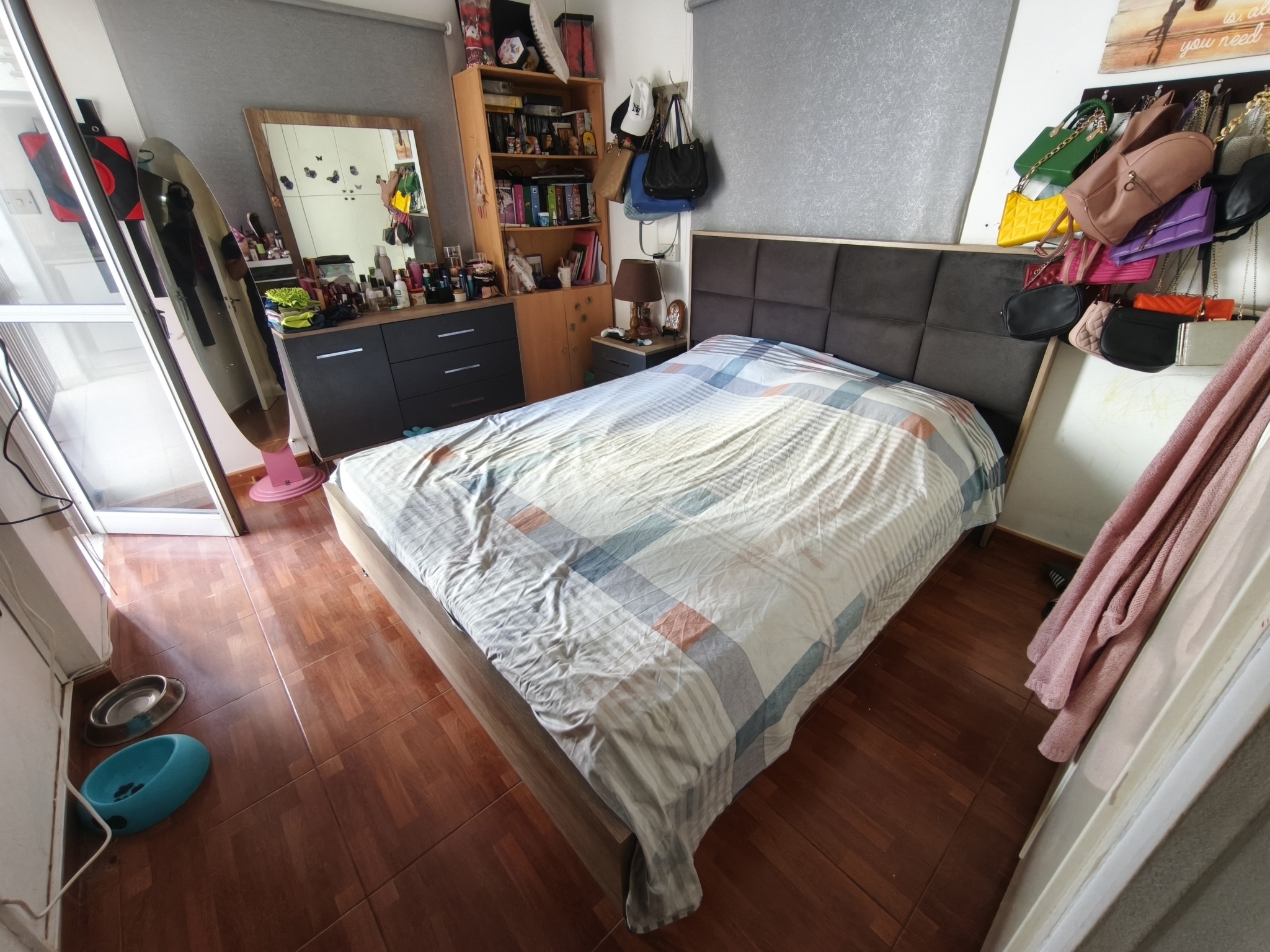 3 Bedroom Apartment Agioi Omologites