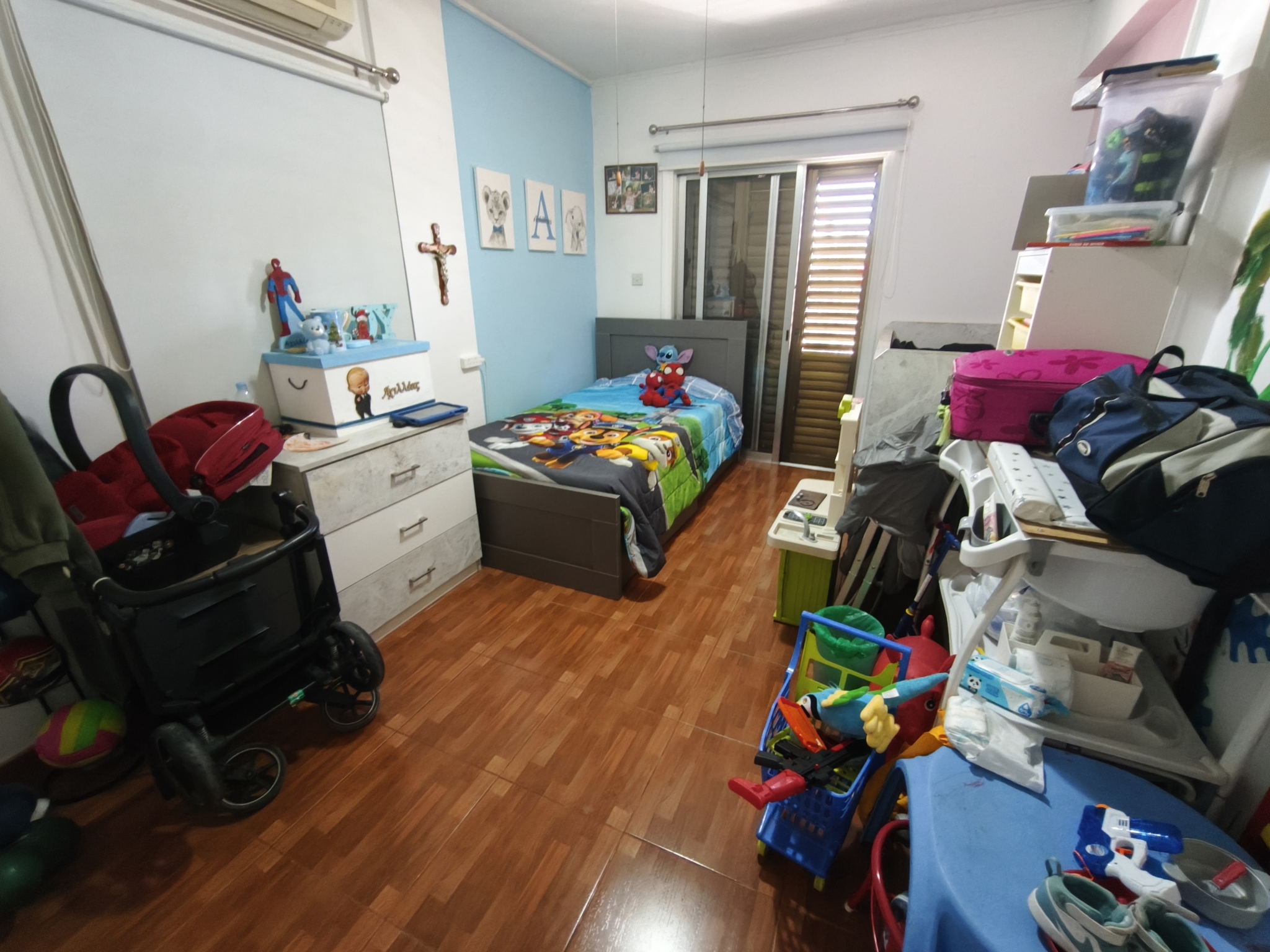 3 Bedroom Apartment Agioi Omologites