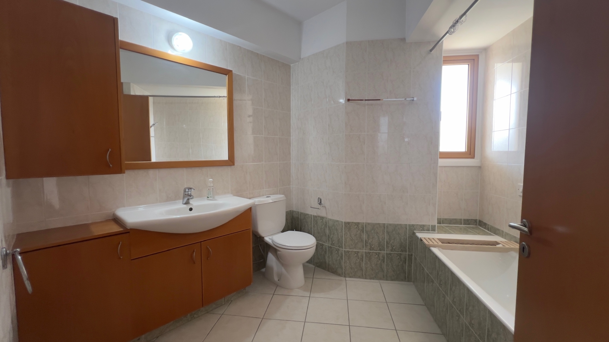 3 Bedroom Apartment For Rent In Nicosia Centre