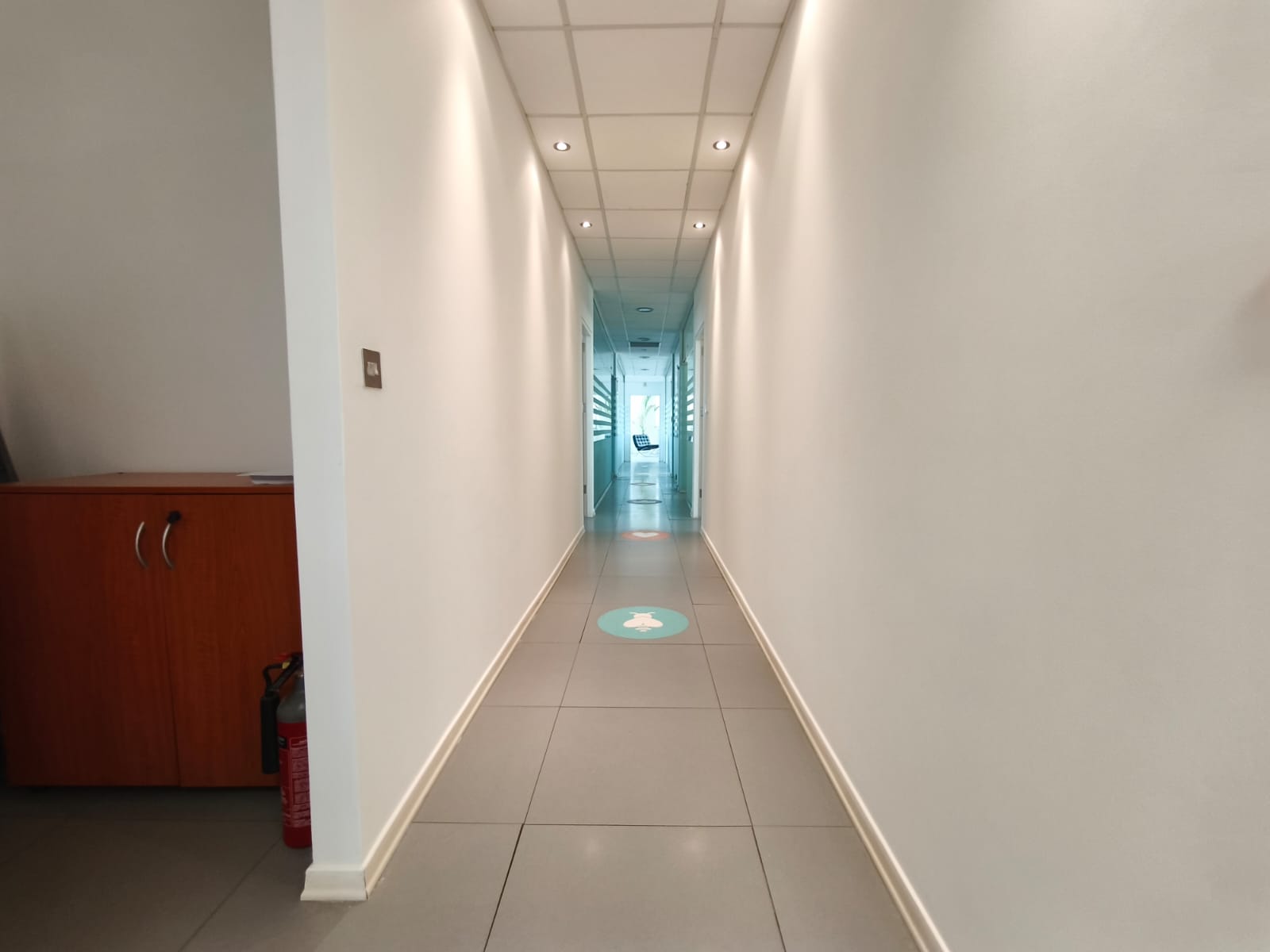 Offices With Ten Rooms In Aglantzia