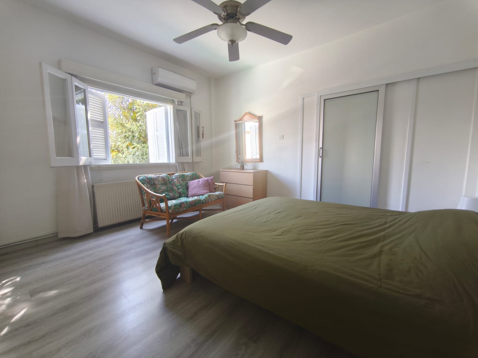 3 Bedroom Apartment For Rent In Strovolos
