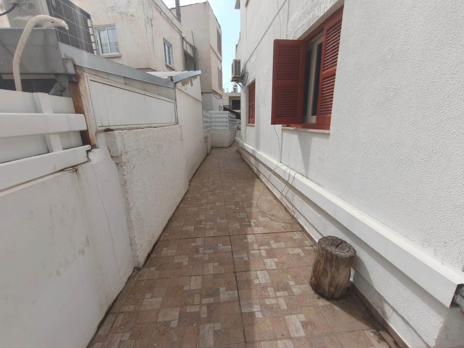3 + 1 Bedroom House For Rent In Engomi
