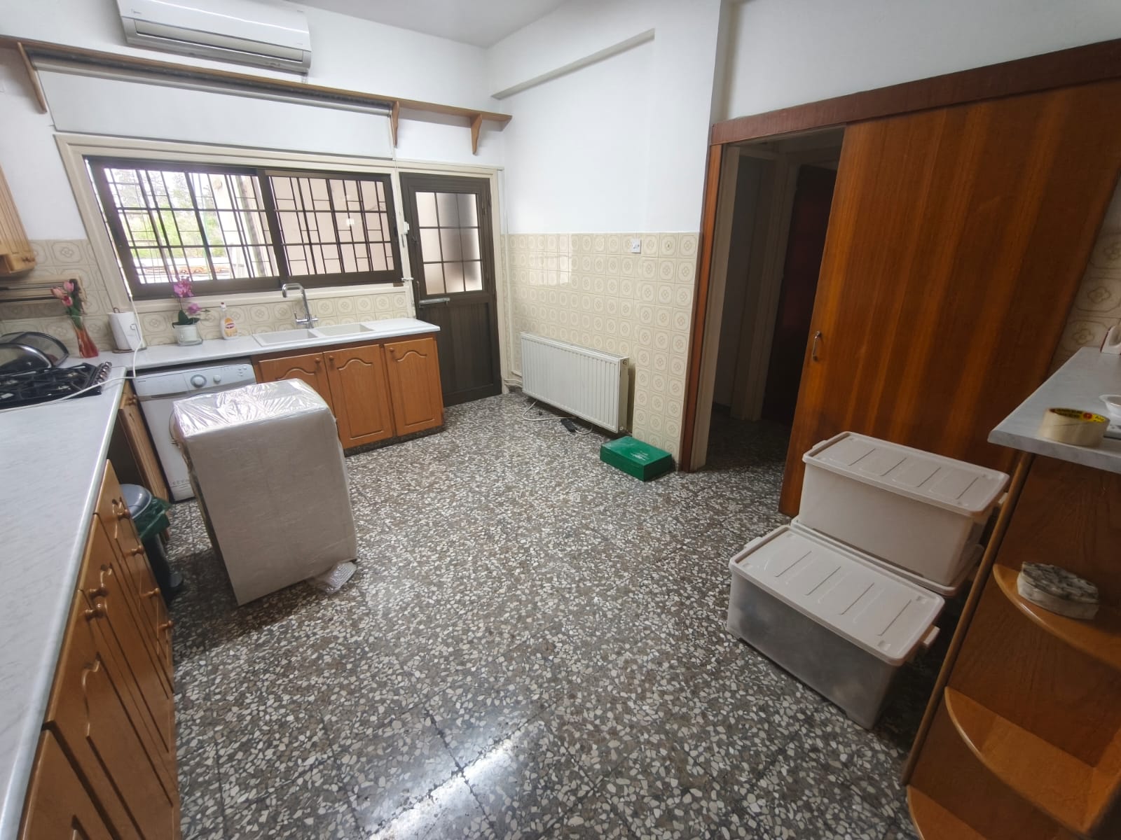 3 + 1 Bedroom House For Rent In Engomi