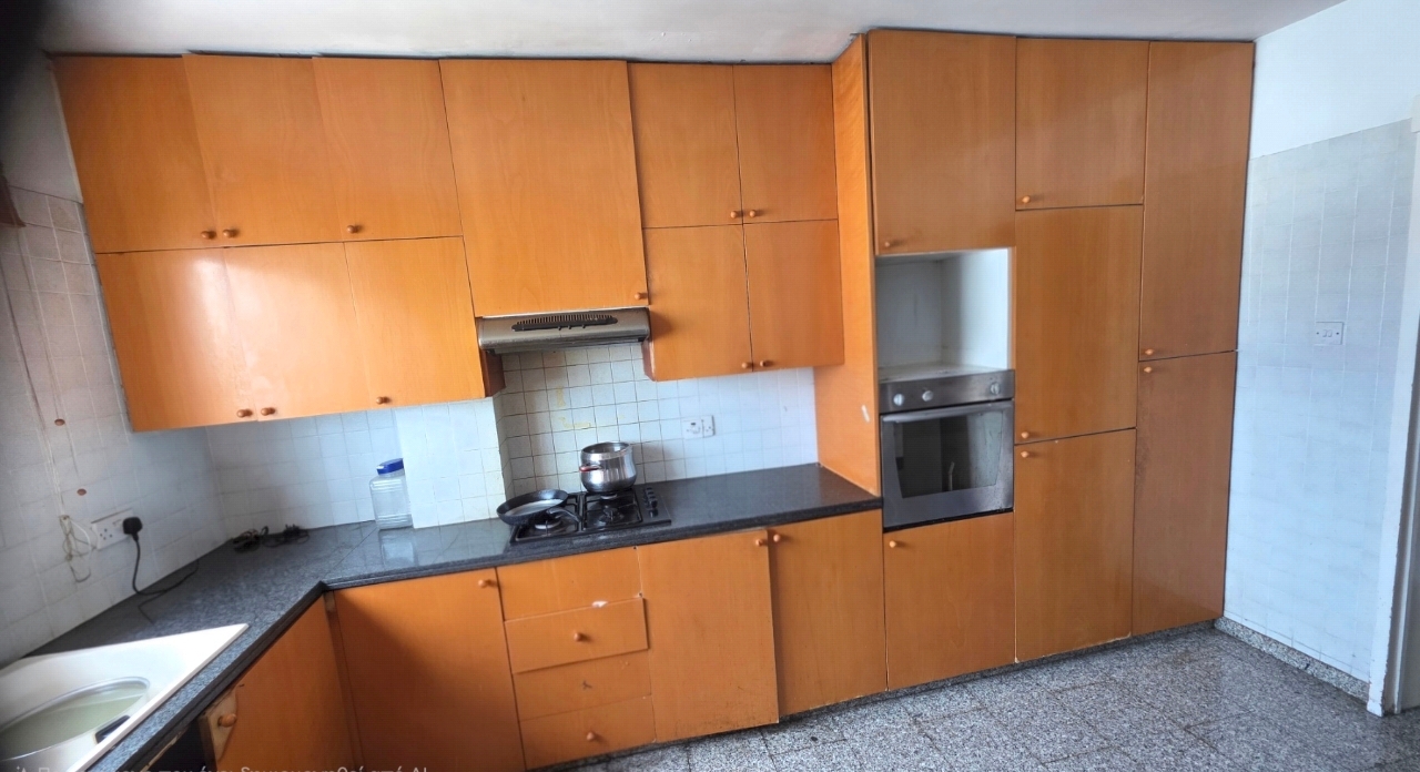 3 Bedroom Apartment For Sale In Strovolos