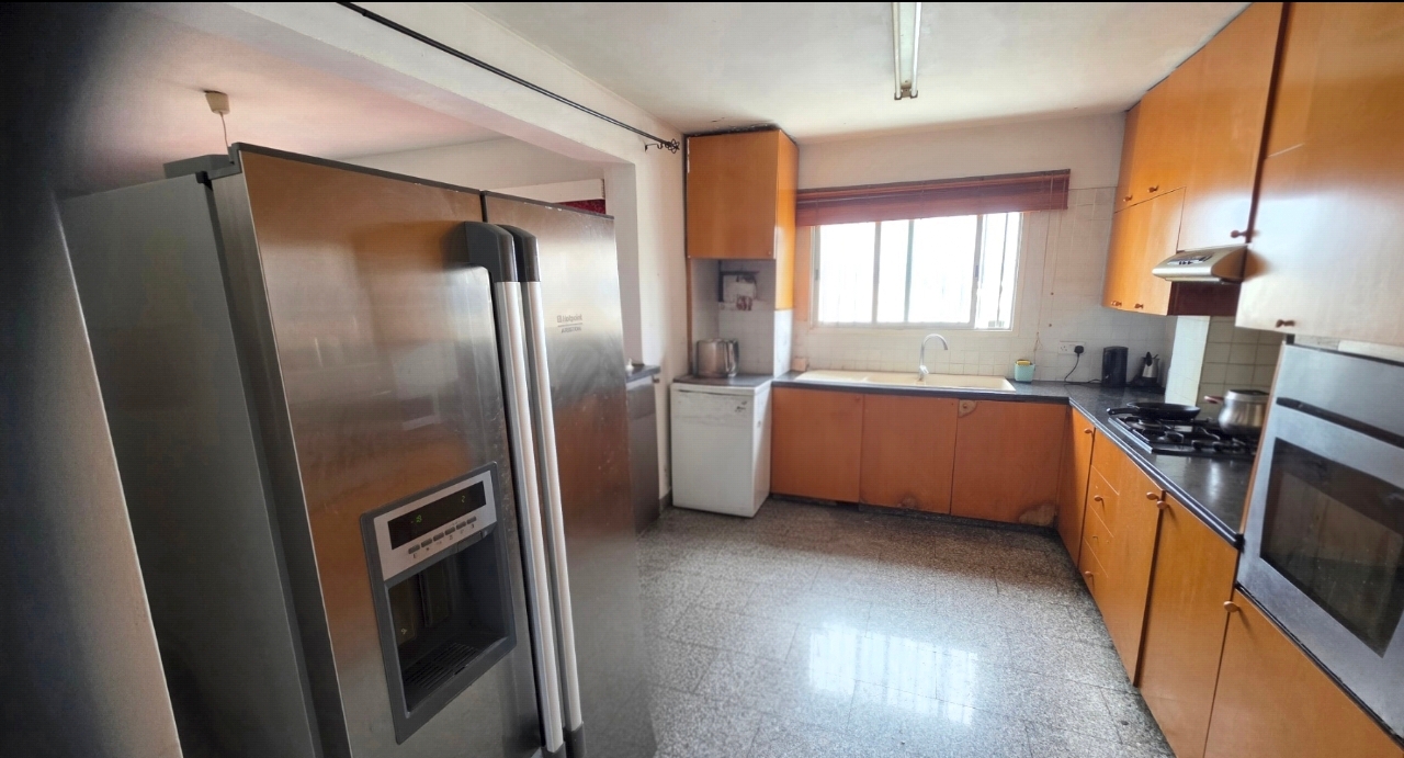 3 Bedroom Apartment For Sale In Strovolos