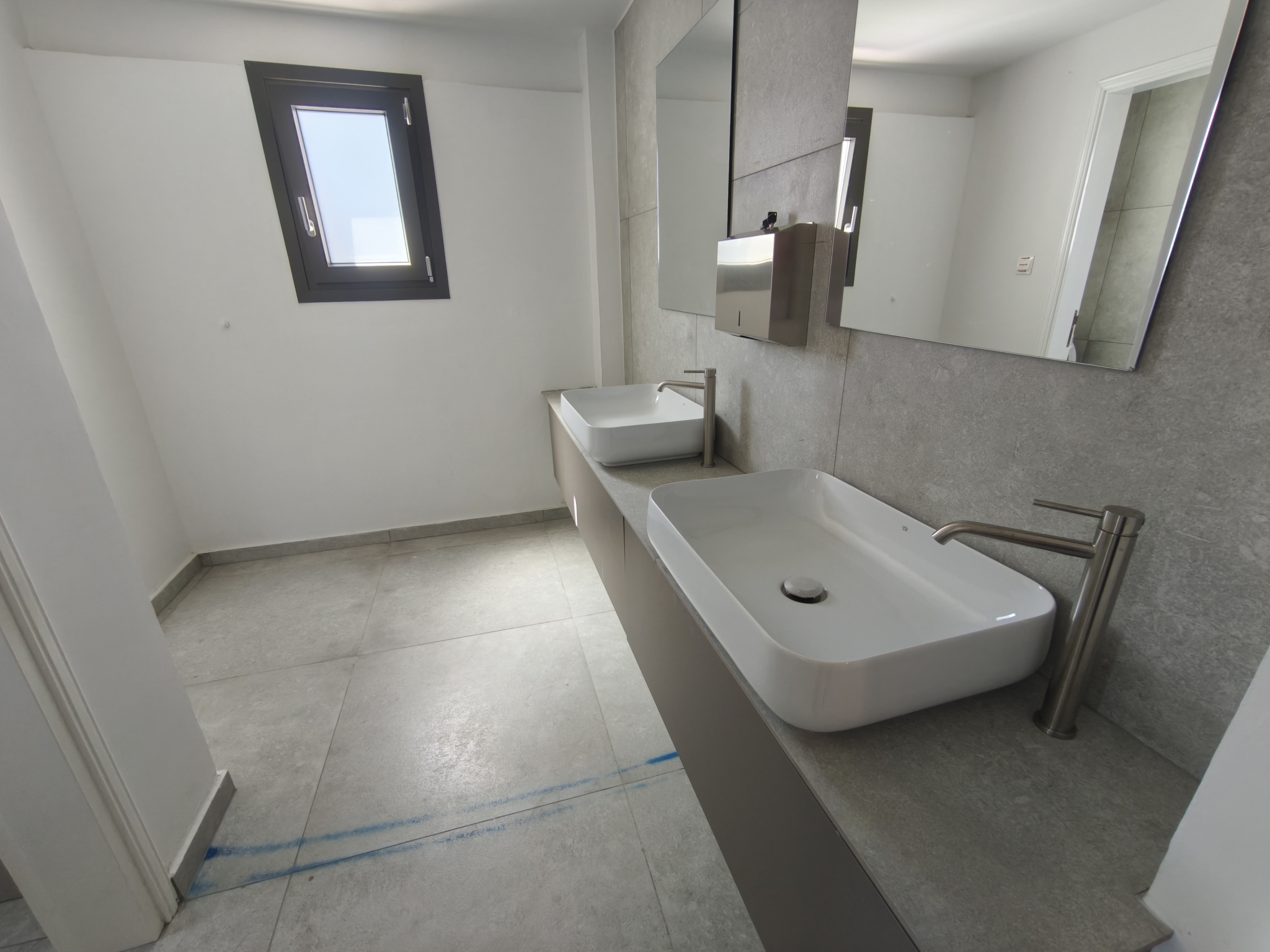 New Showroom in Strovolos
