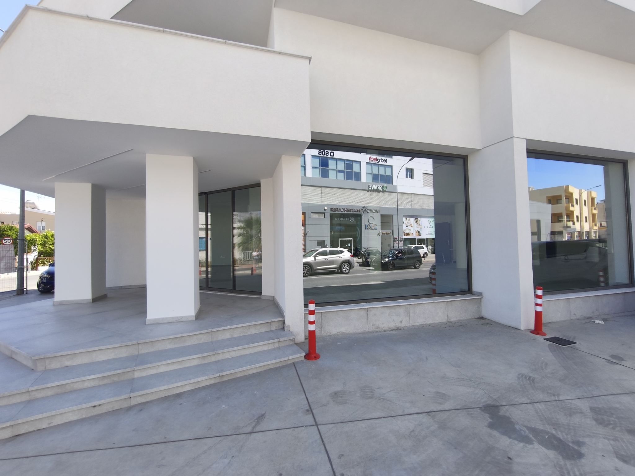 New Showroom in Strovolos