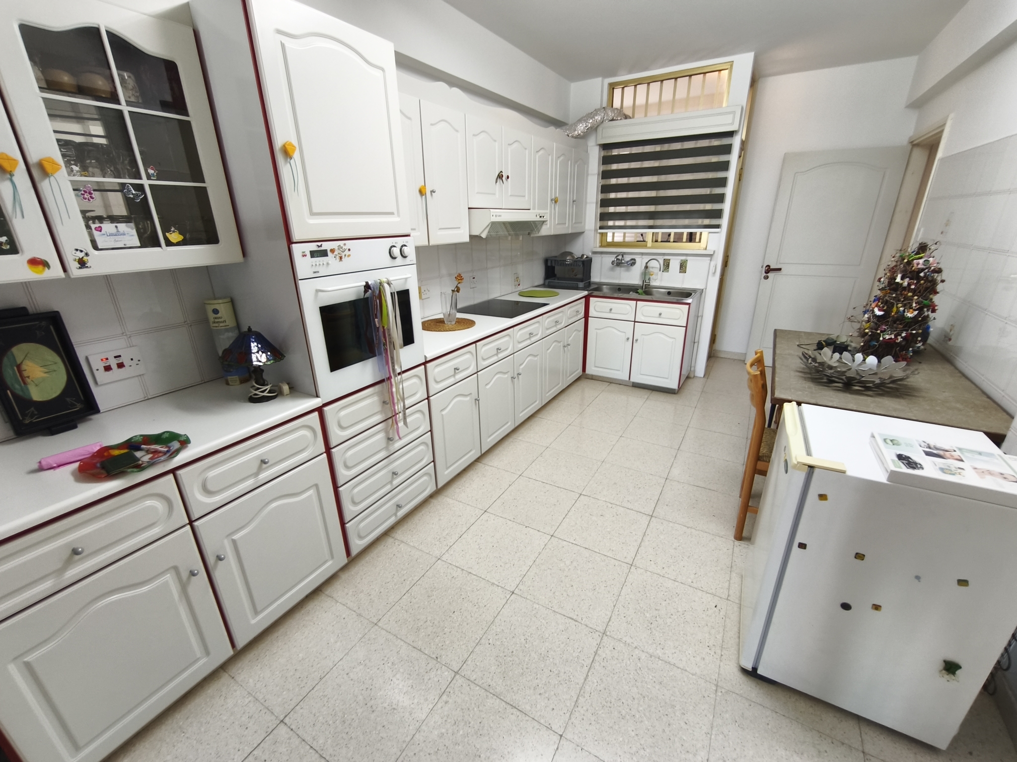 3 Bedroom Apartment for Rent in Parissinos