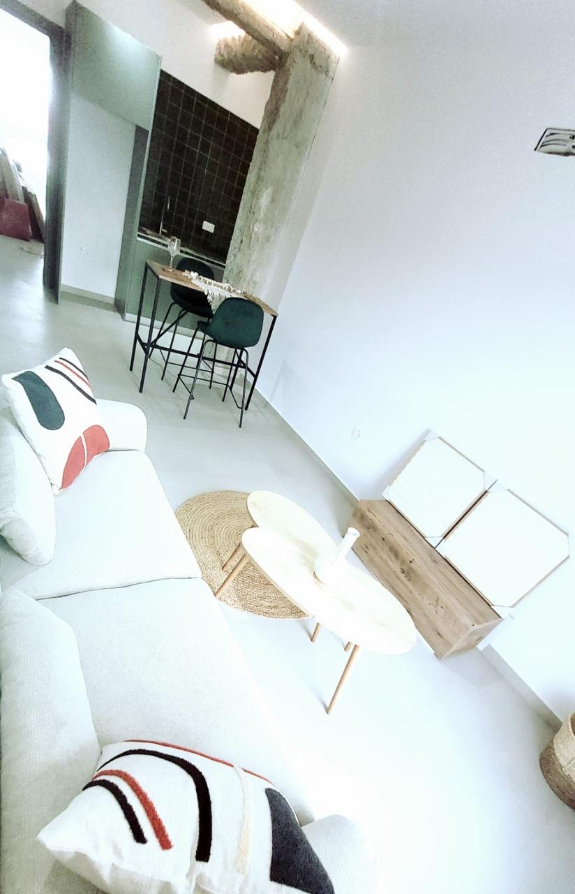 1 Bedroom Apartment For Rent In Plati Aglatzia
