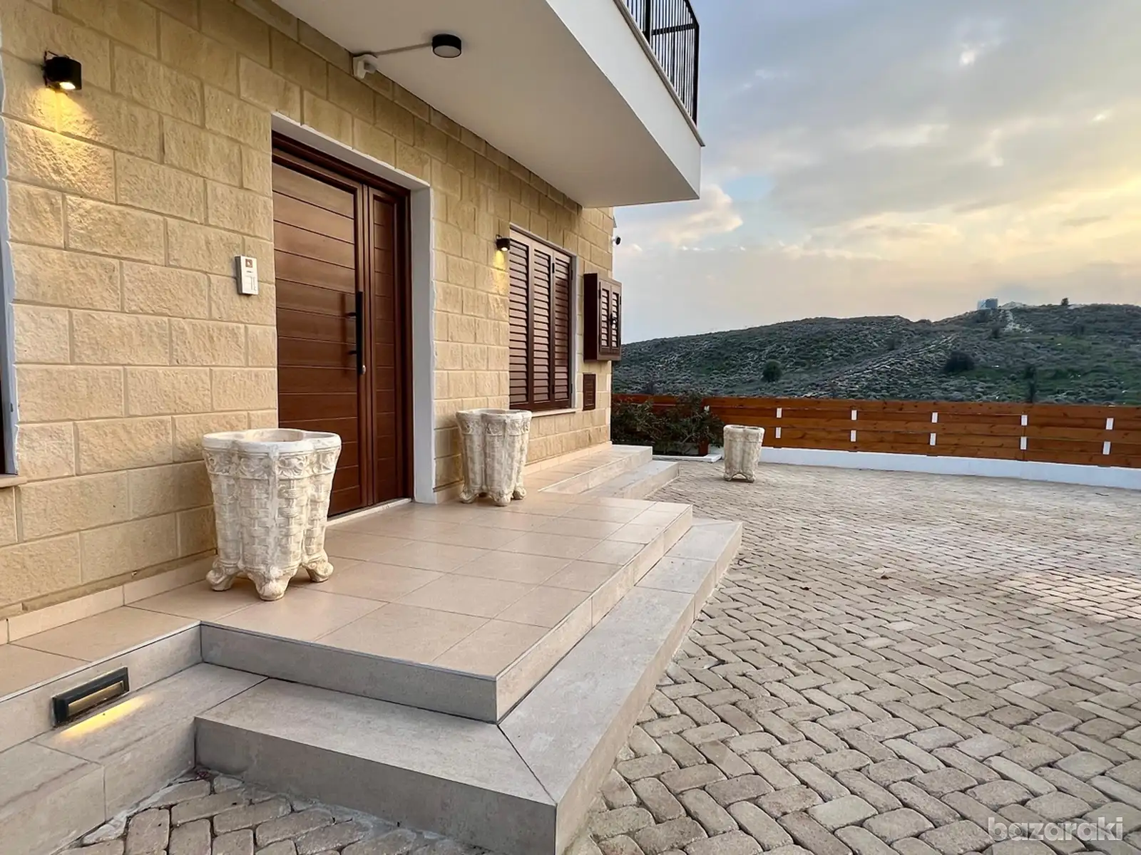 3 Bedroom Detached House for Sale in Margi