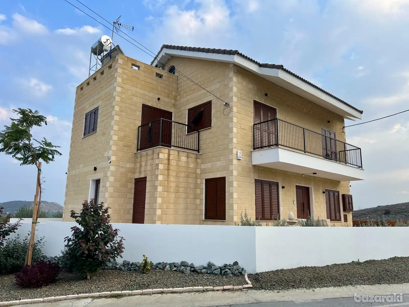 3 Bedroom Detached House for Sale in Margi