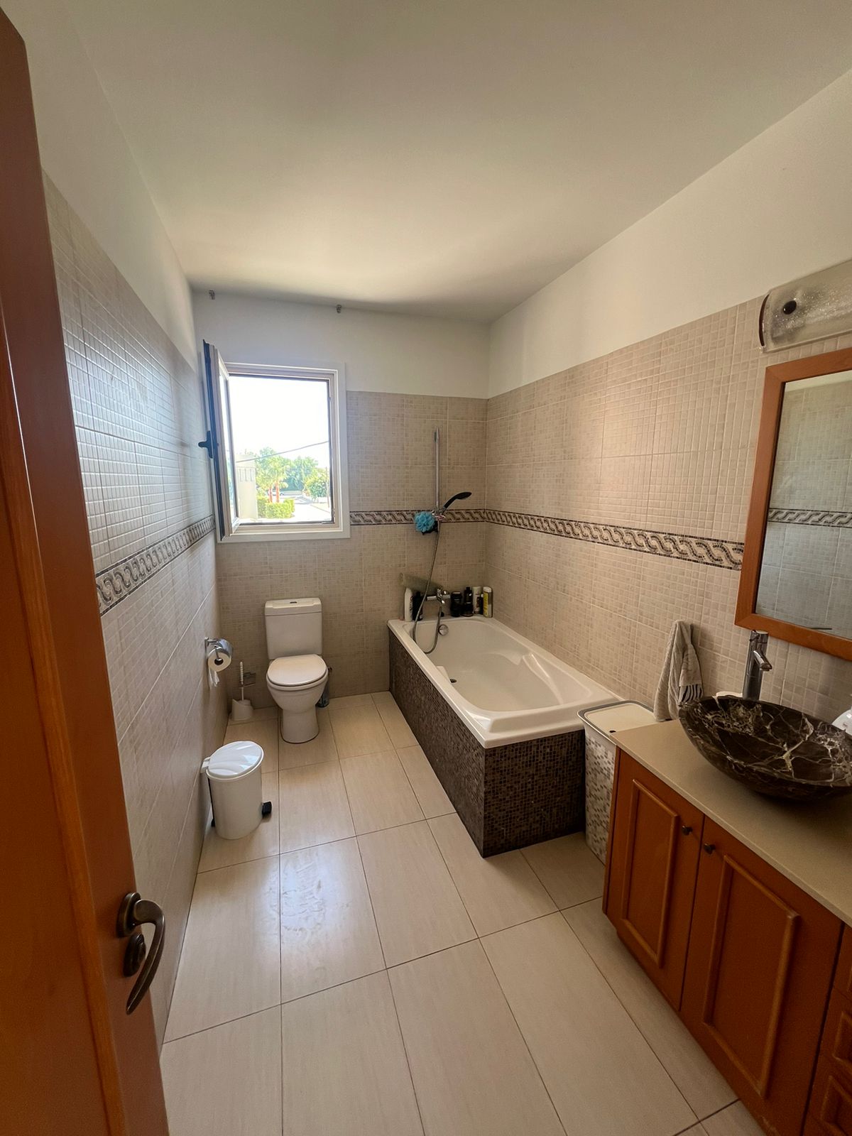 5 Bedroom Detached House In Latsia