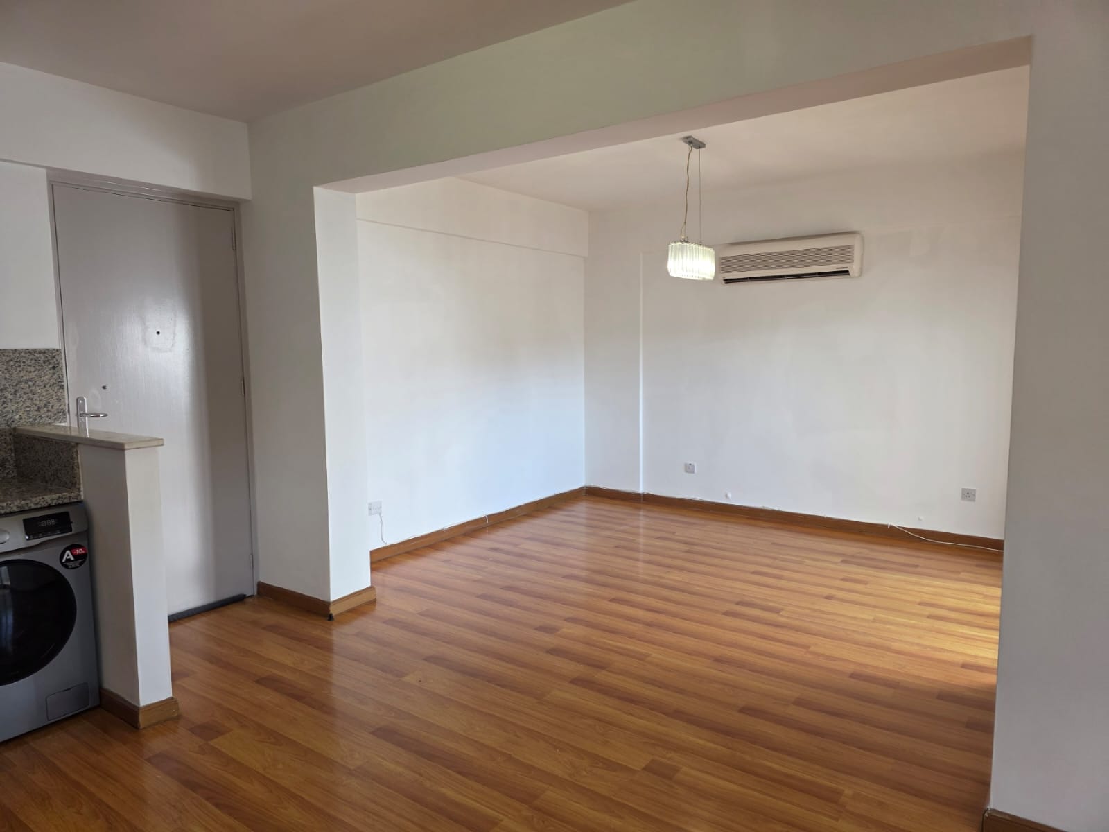 2 Bedroom Apartment for Rent in Aglantzia