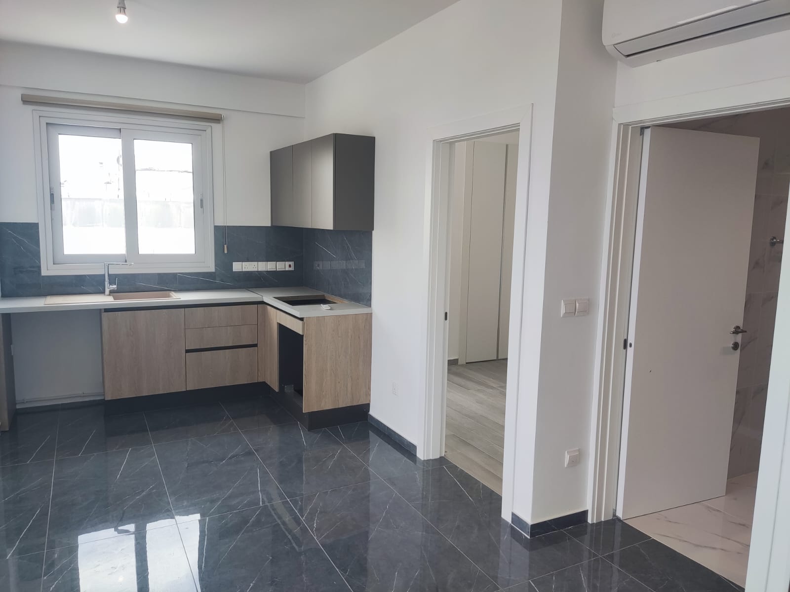 1 Bedroom Apartment for Rent in Agios Dometios
