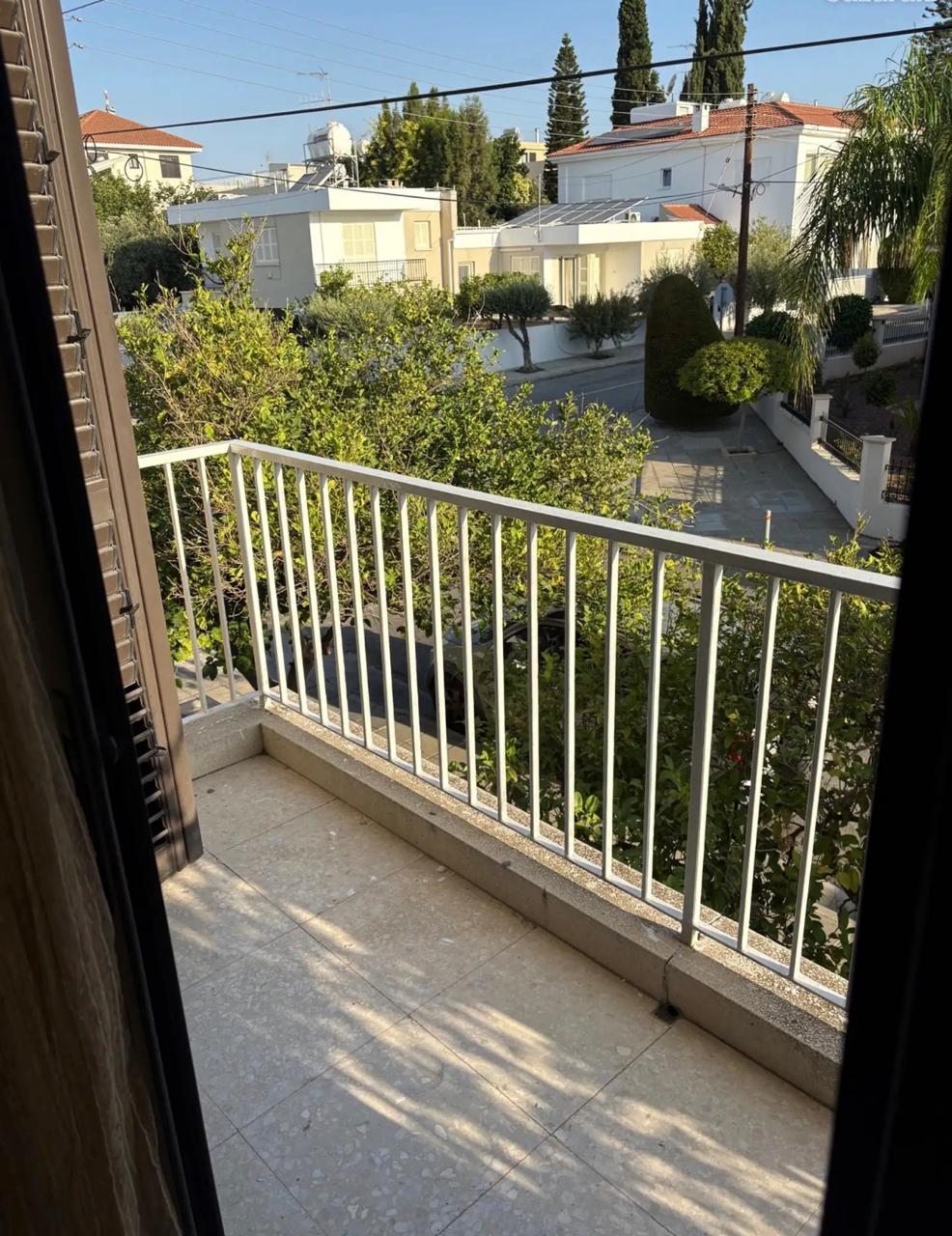 3 Bedroom Aparment for Rent in Aglantzia