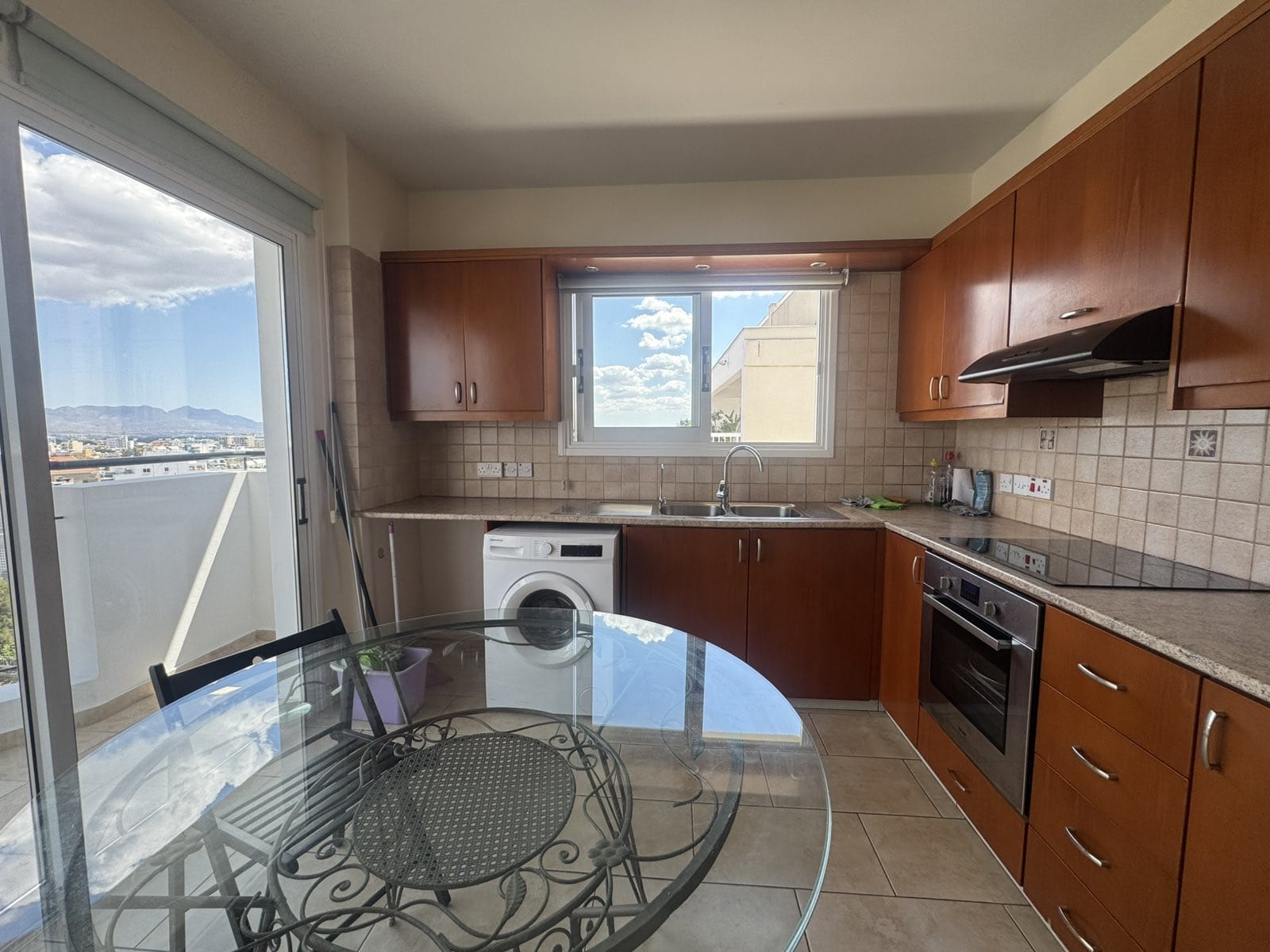 2 Bedroom Apartment for Rent in Panagia