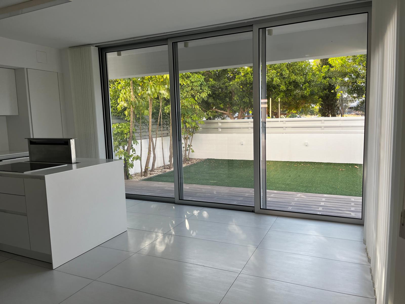 4 Bedroom Detached House for Rent in Egkomi