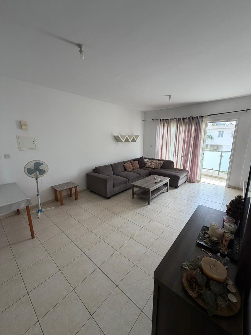 2 Bedroom Apartment for Rent in Aglantzia