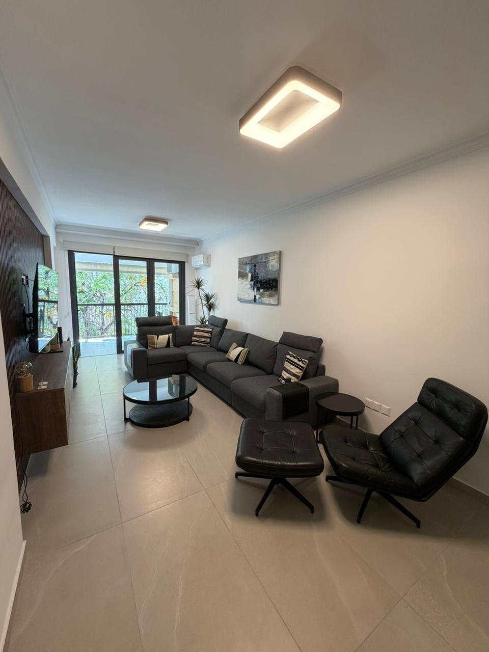 3 Bedroom Apartment for Rent in Strovolos =