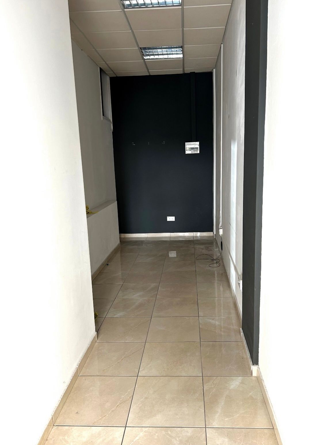 Shop for Rent In Lykavitos
