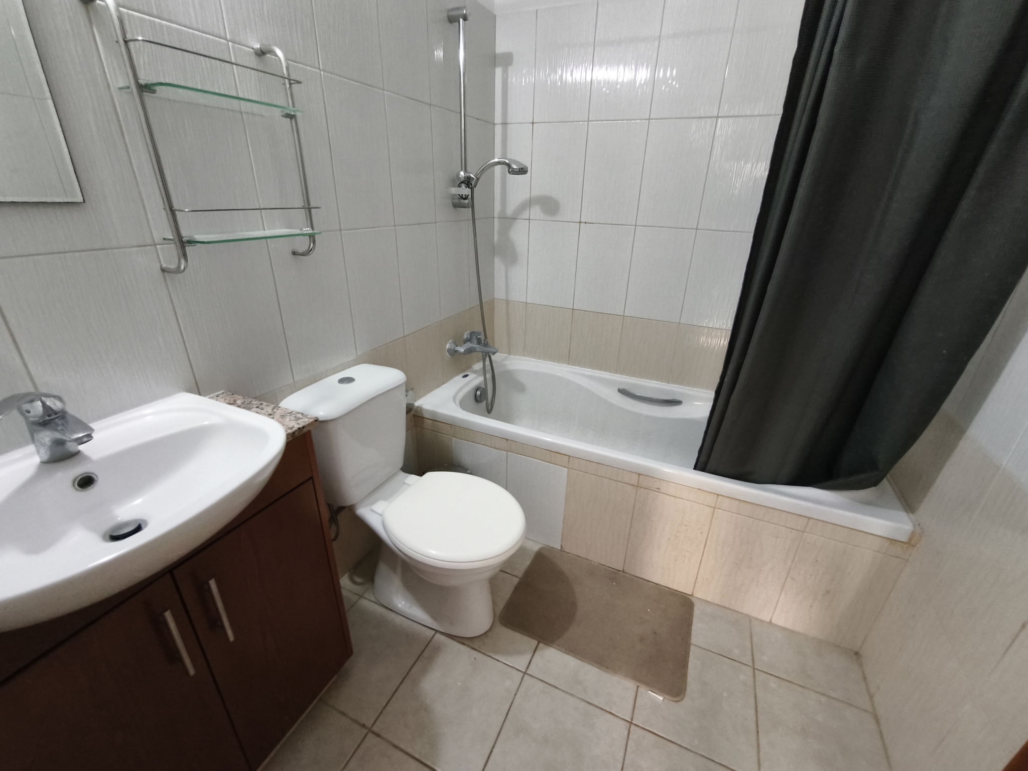 1 Bedroom Apartment in Lakatamia