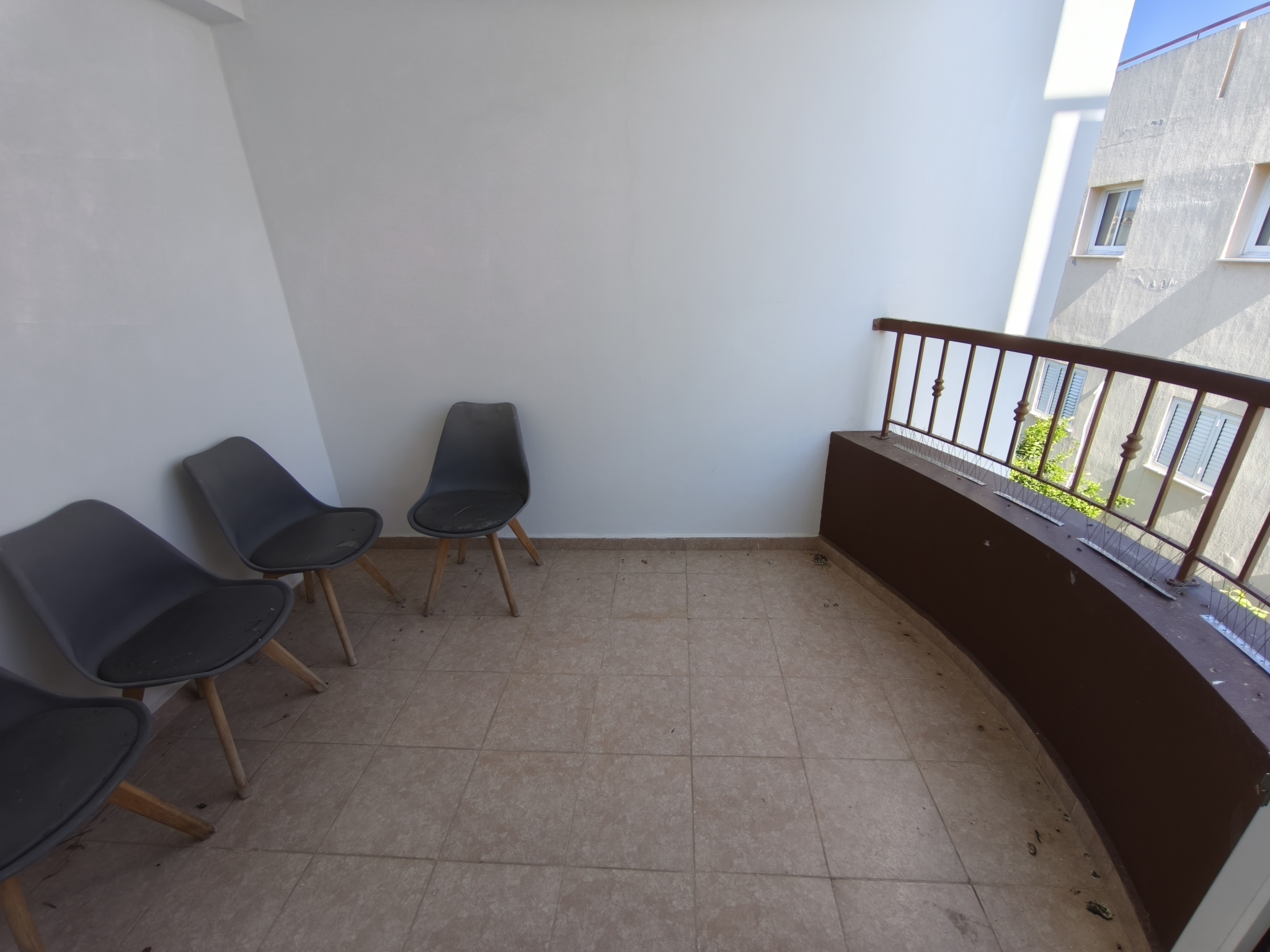 1 Bedroom Apartment in Lakatamia