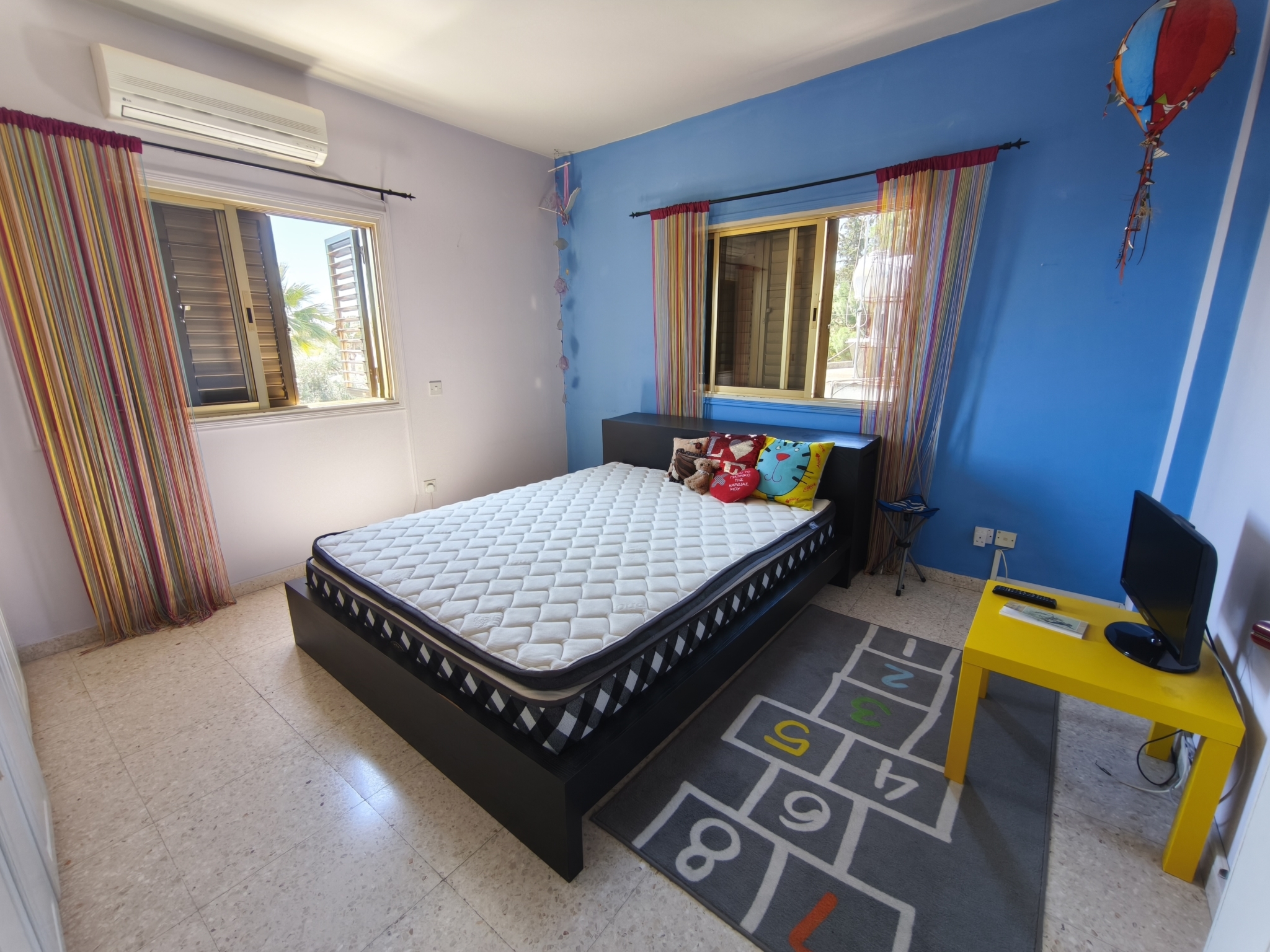 3 Bedroom Apartment for Rent in Parissinos