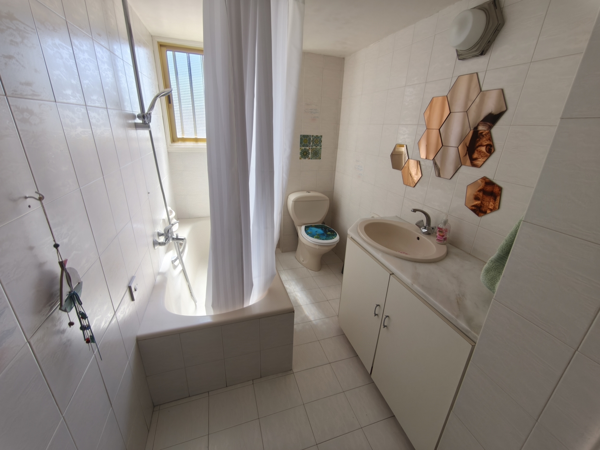 3 Bedroom Apartment for Rent in Parissinos