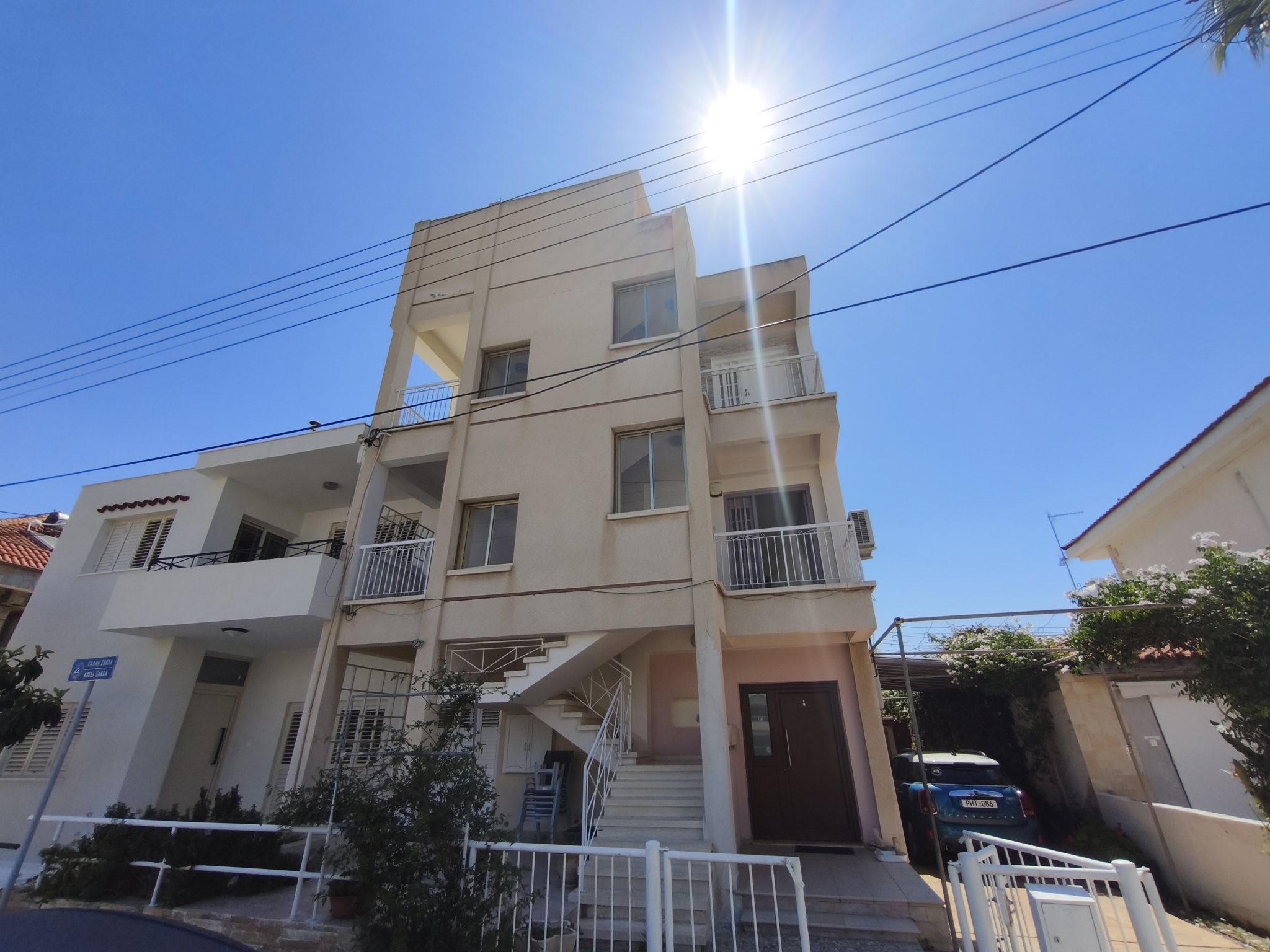3 Bedroom Apartment for Rent in Parissinos