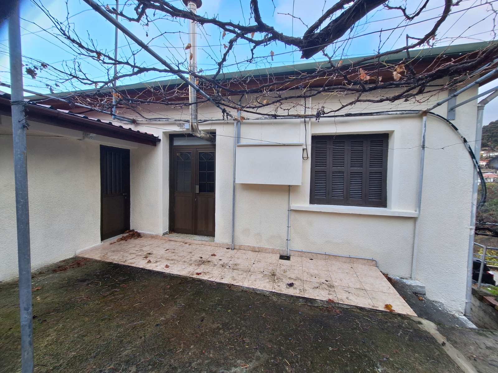 3 Bedroom House For Rent In Moutoulas