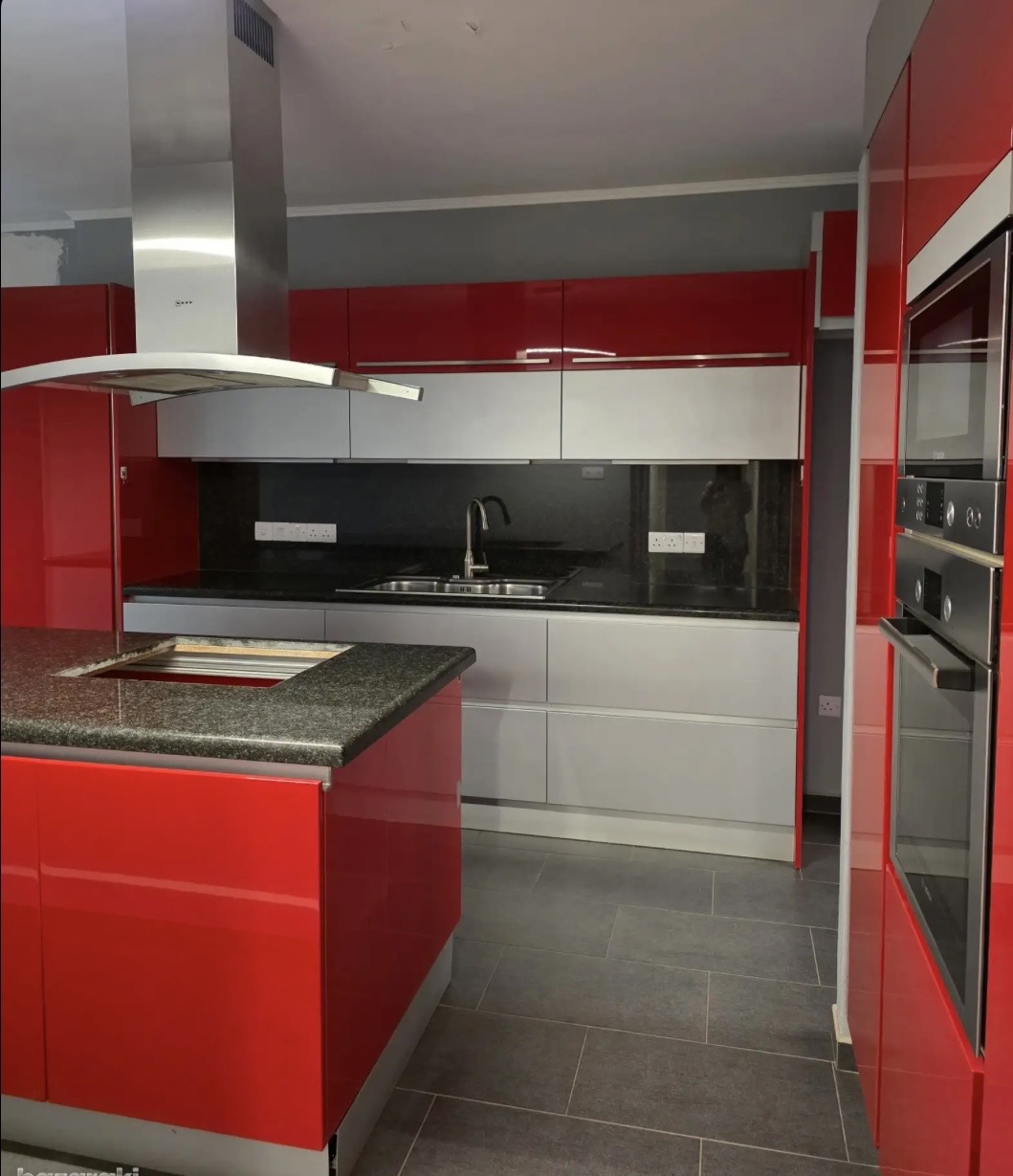 Office Space For Rent In Ayioi Omolgites