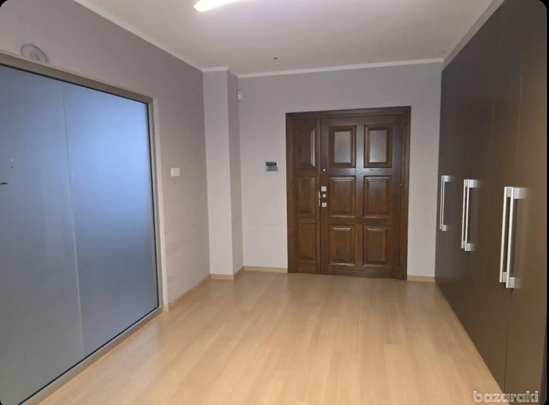 Office Space For Rent In Ayioi Omolgites