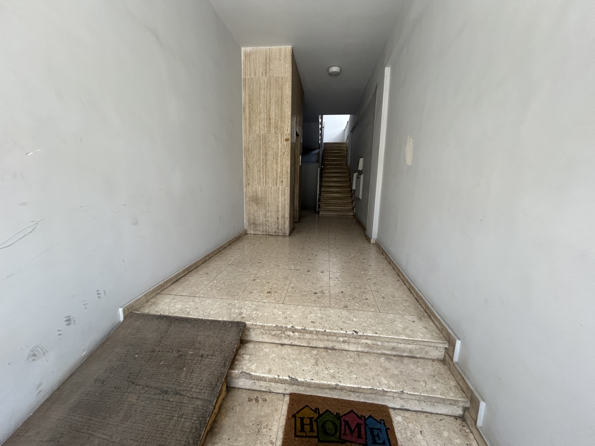 2 Bedroom Apartment For Rent In Agioi Omologites